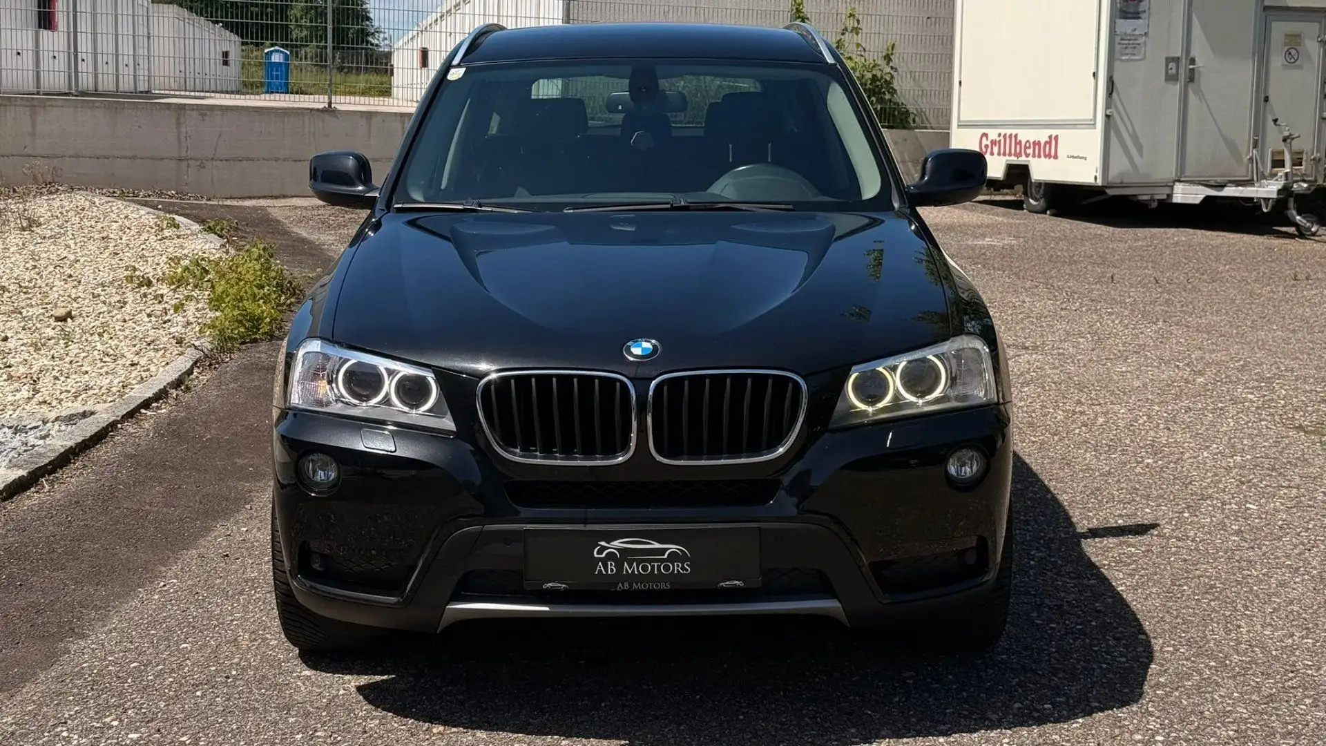 BMW X3 xDrive 20d Schwarz - 2