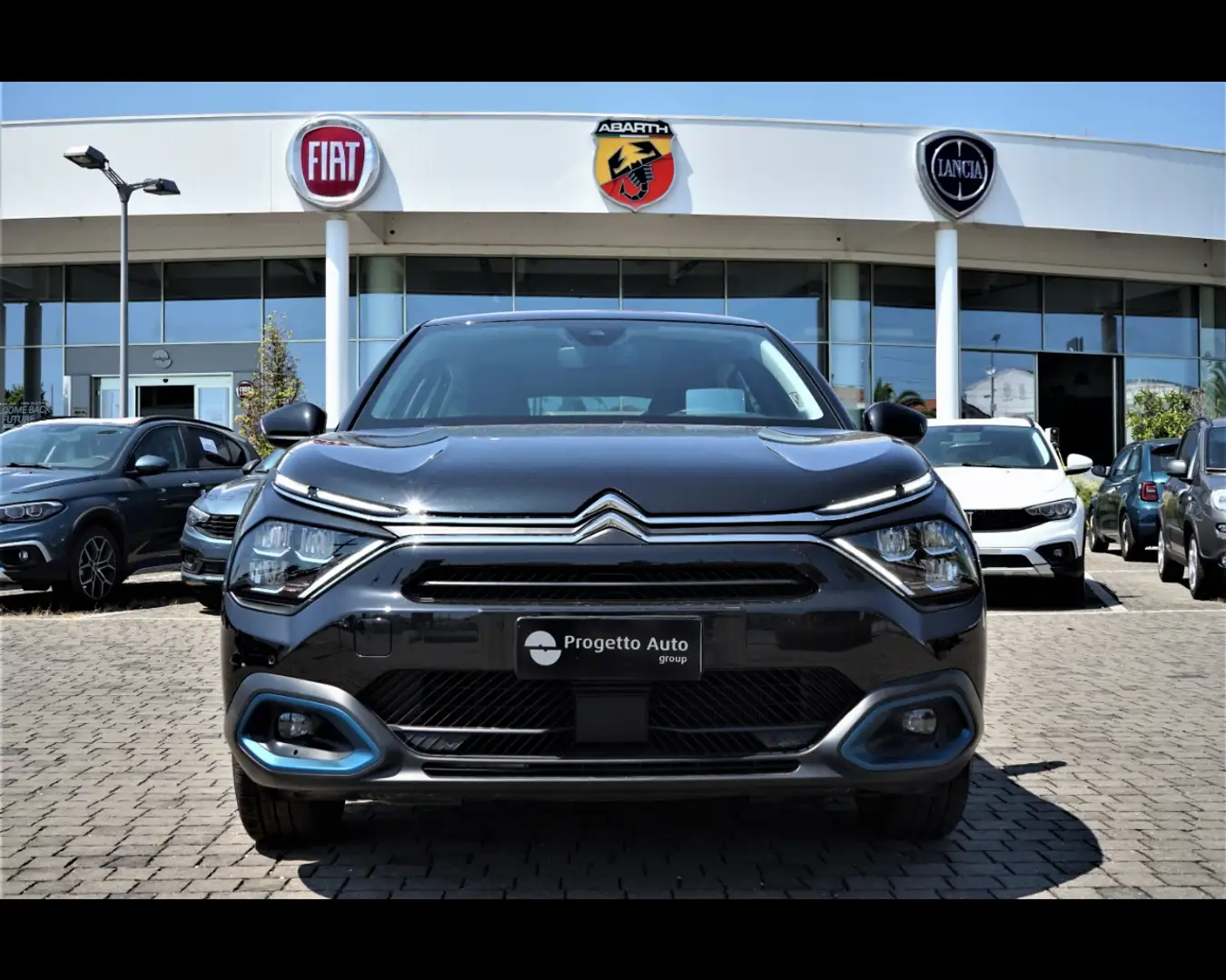 Citroen E-C4 Electric motore elettrico 136 CV Shine Nero - 2