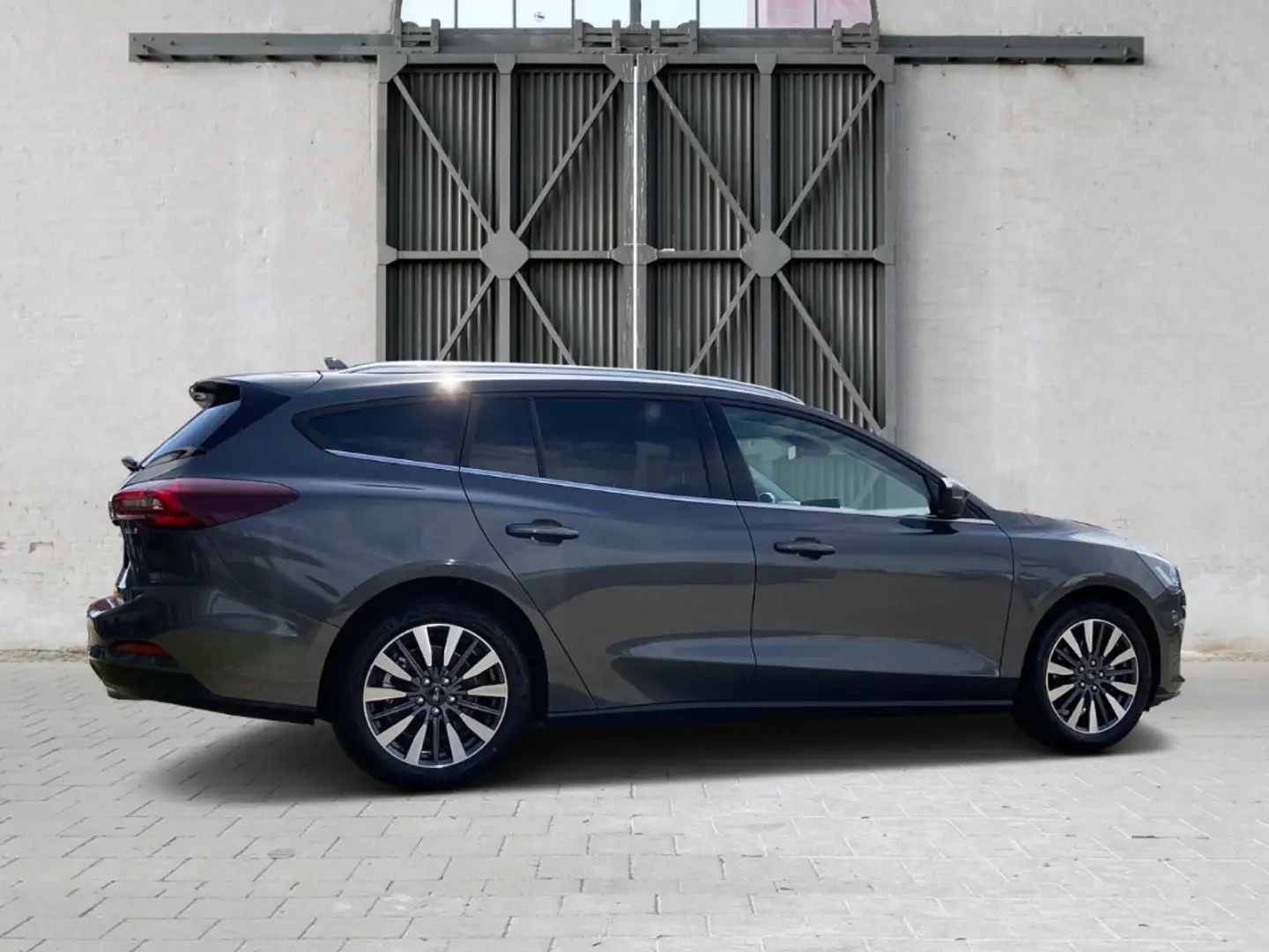 Ford Focus Turnier Titanium X Winter-P. Fahrerass.-P. Grau - 2