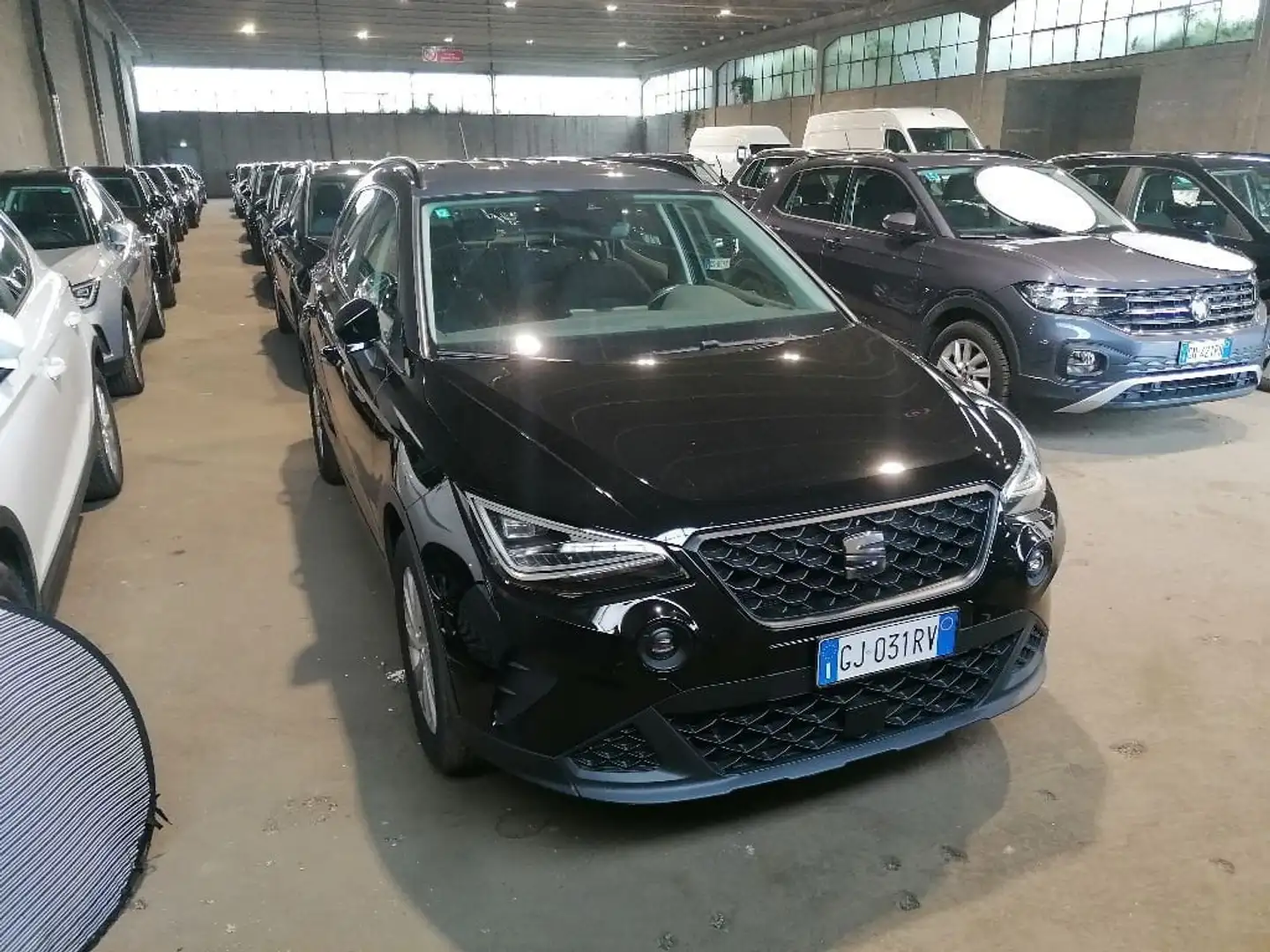 SEAT Arona 1.0 EcoTSI 110 CV DSG Style Nero - 2