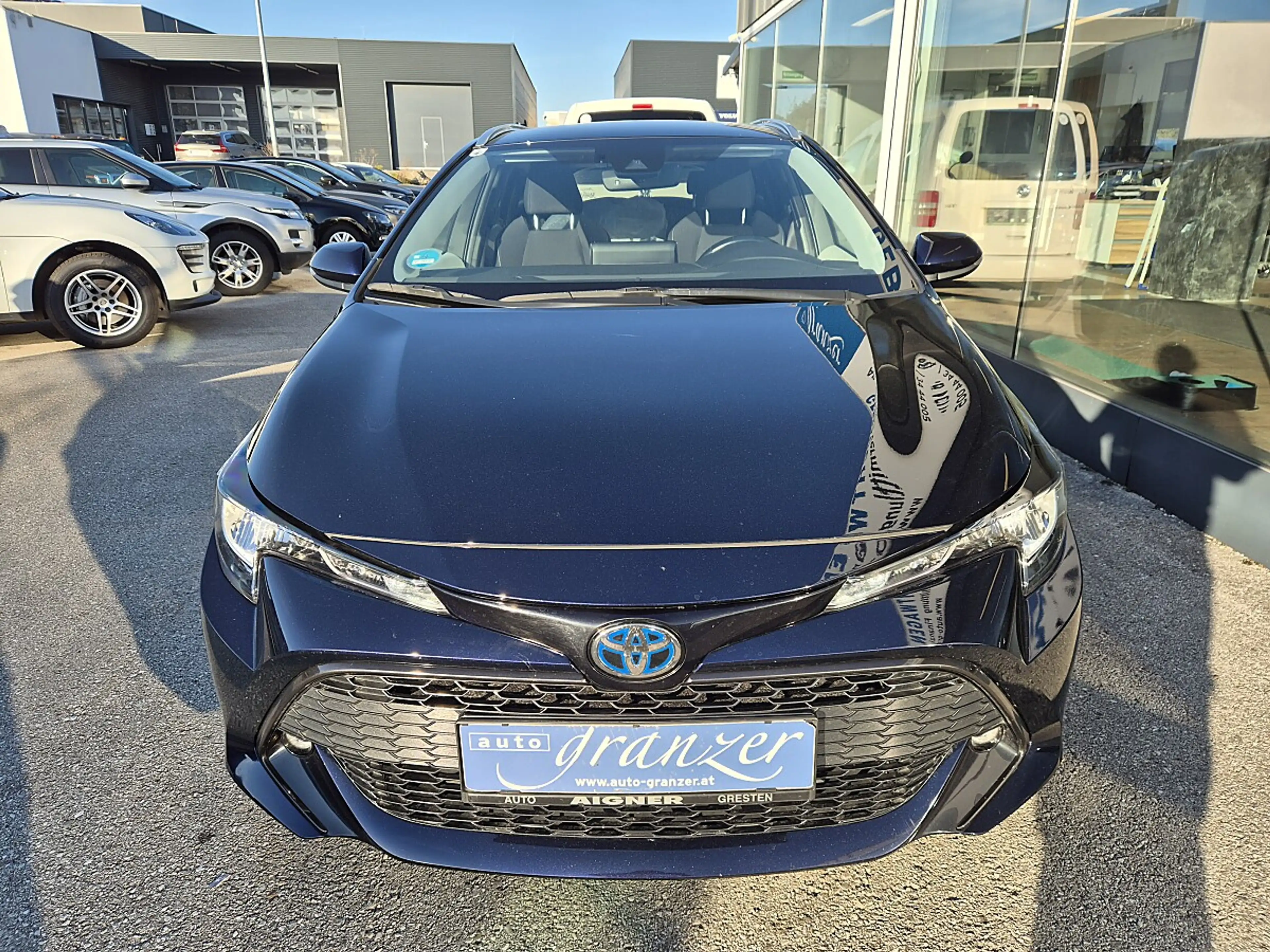 Toyota Corolla Kombi 1,8 Hybrid Active Drive — photo 3