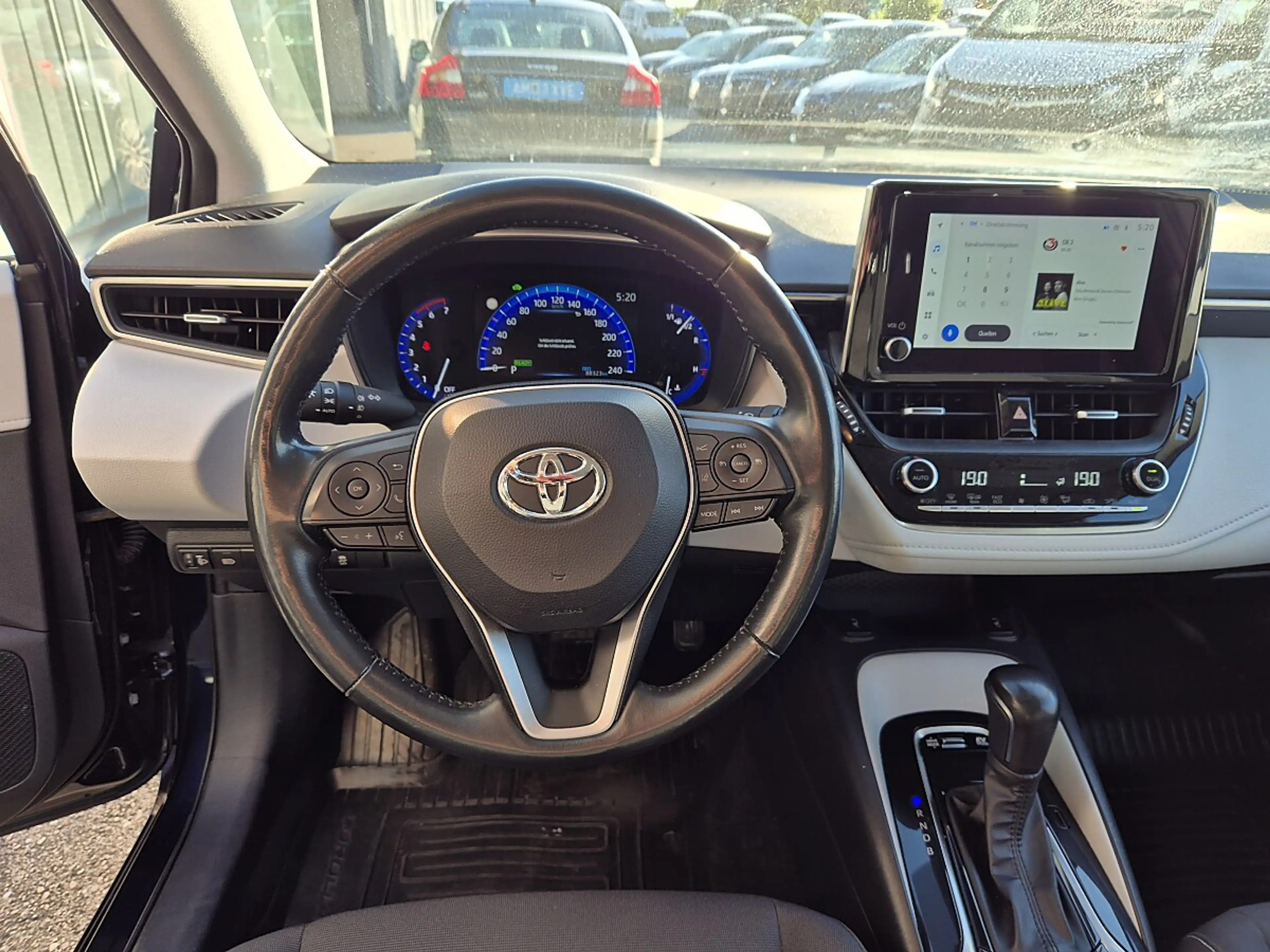 Toyota Corolla Kombi 1,8 Hybrid Active Drive — photo 10
