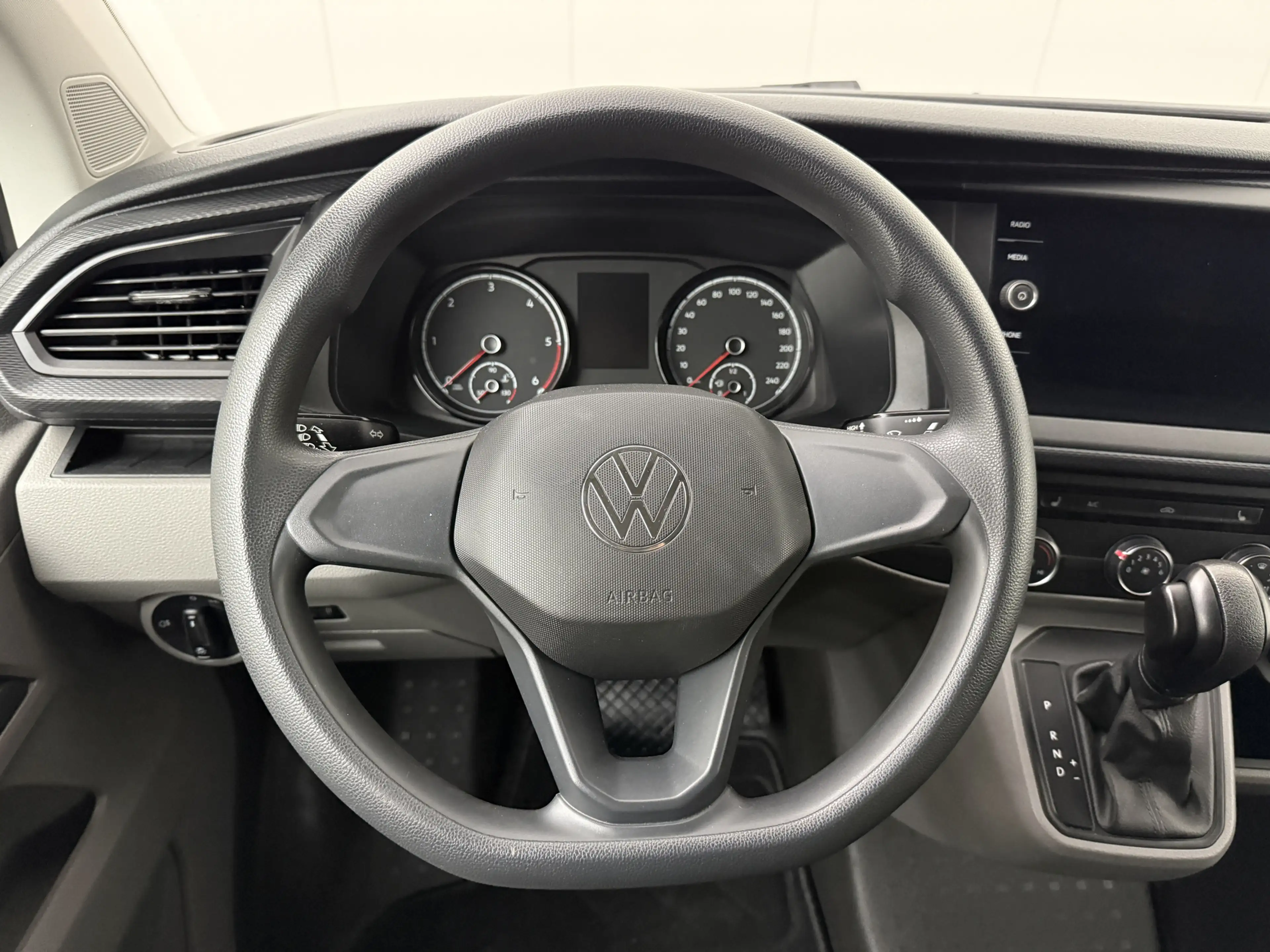 Volkswagen T6.1 Transporter 2.0TDI 150PK DSG Automaat Highline | Navigatie | C — photo 14