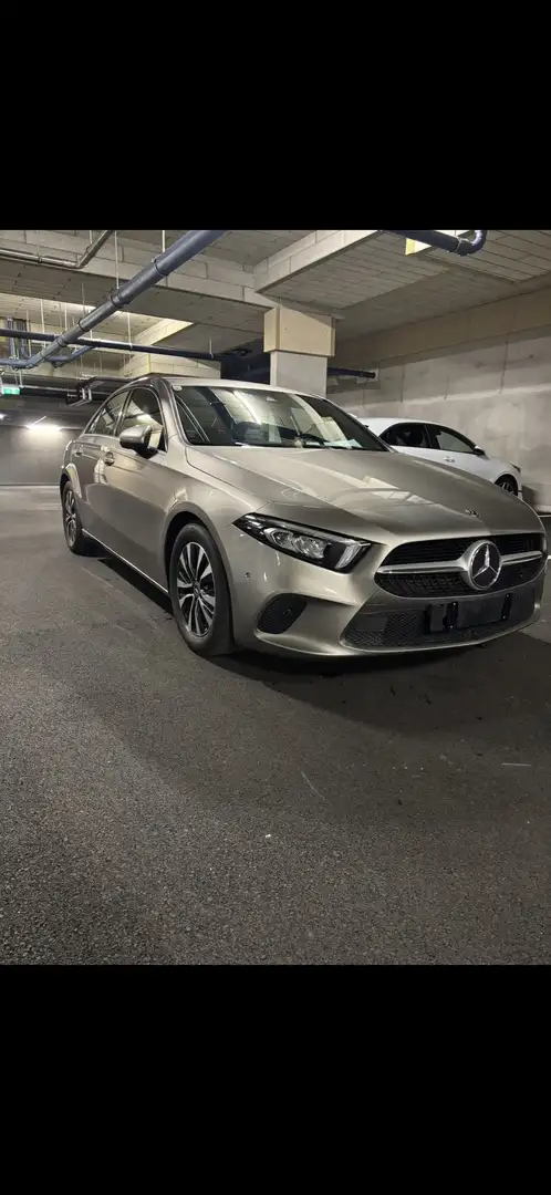 Mercedes-Benz A 180 d Aut. - 1