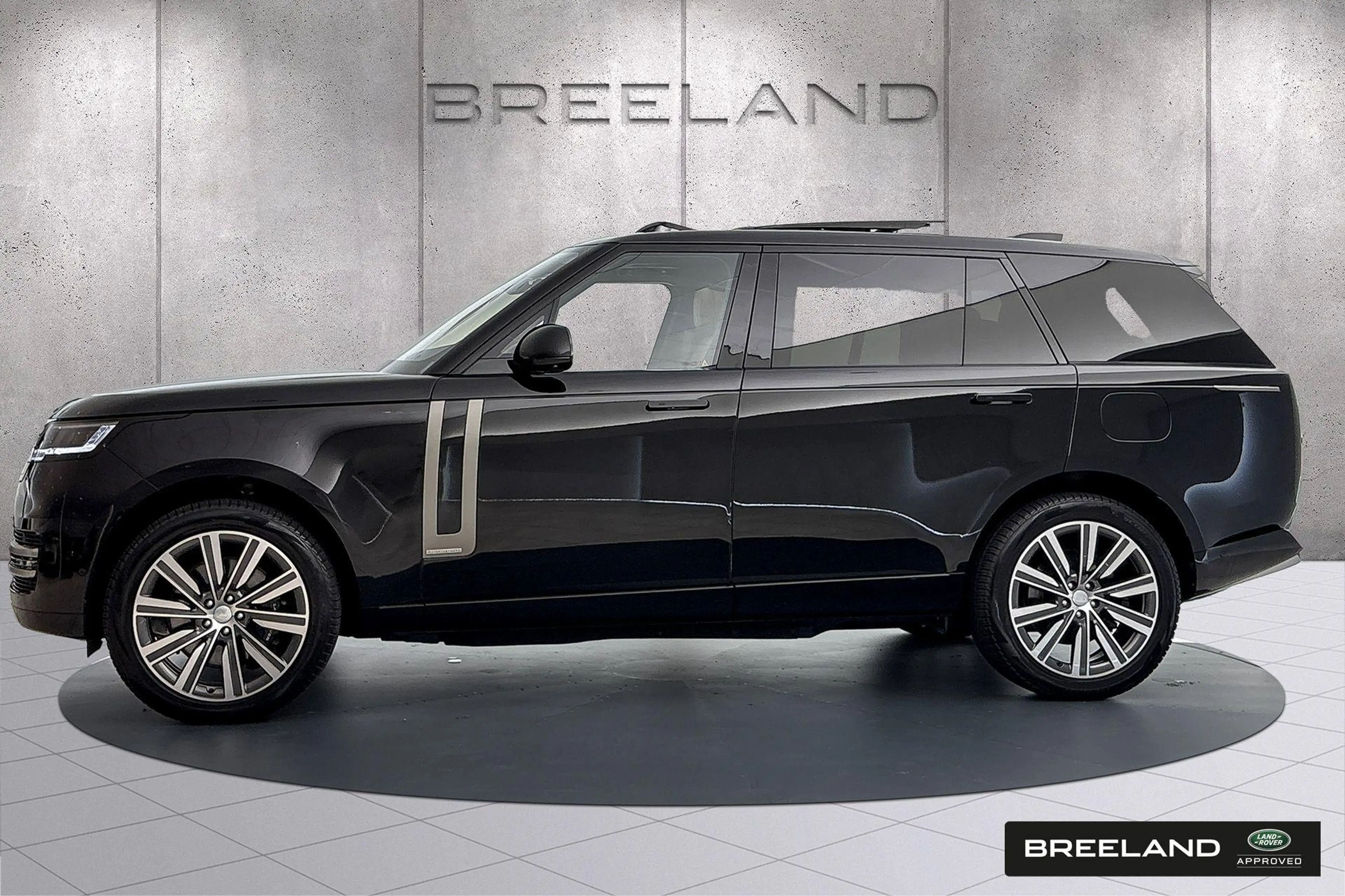 Land Rover Range Rover P440e LWB Autobiography | Massage | Long Wheel Bas — photo 14