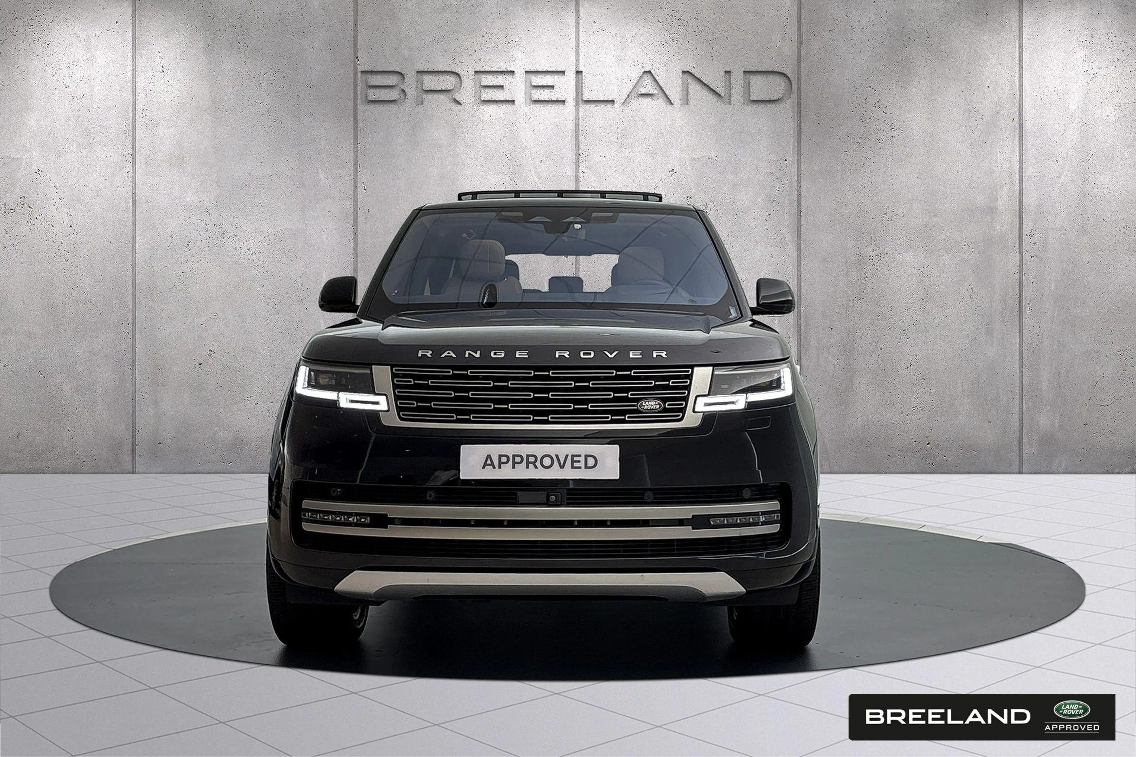 Land Rover Range Rover P440e LWB Autobiography | Massage | Long Wheel Bas — photo 4