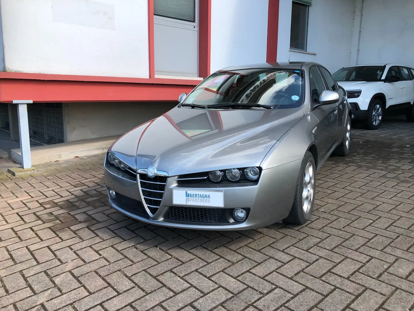 Alfa Romeo 159 1.9 jts Progression 160cv Grau - 1