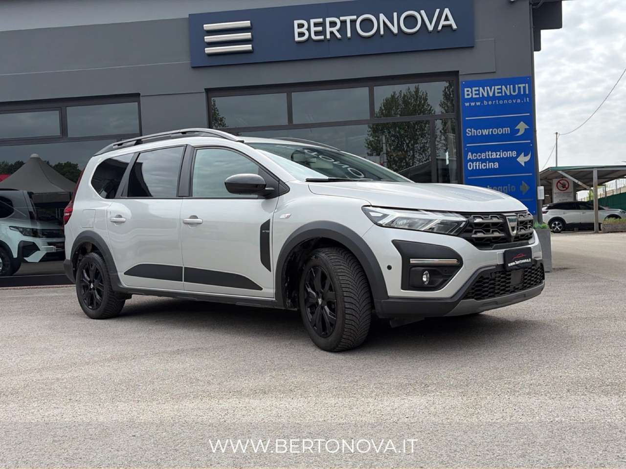 Dacia Jogger Jogger 1.0 tce Extreme Gpl 100cv LIMITED EDITIONM