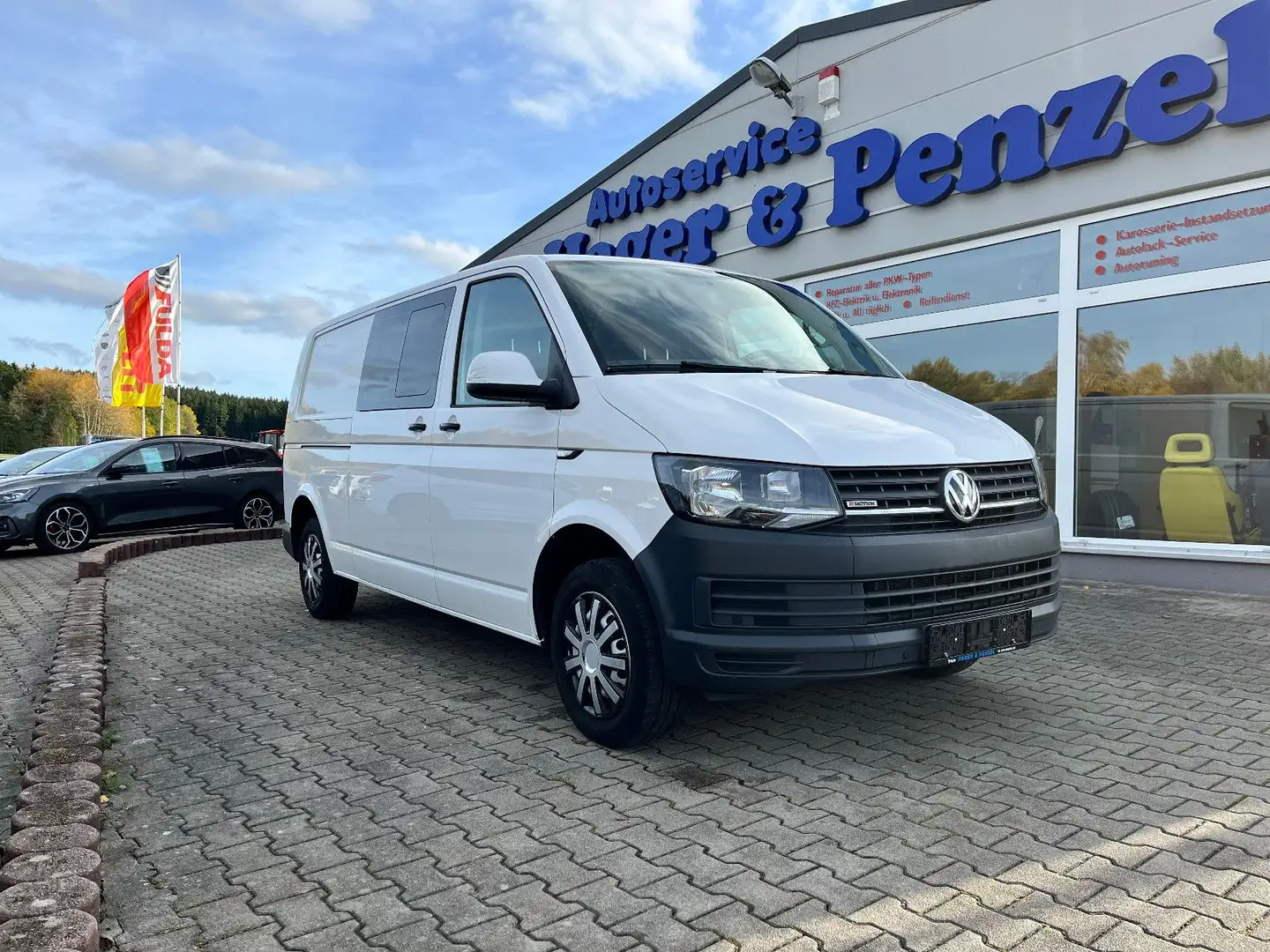 Volkswagen T6 Transporter T6 Kasten Kasten lang 4Motion Standheizung Blanc - 1