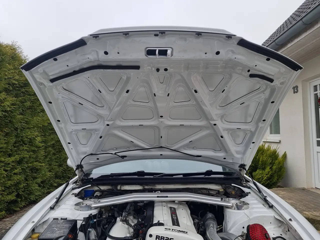 Nissan Skyline R33 GTR, foto 9