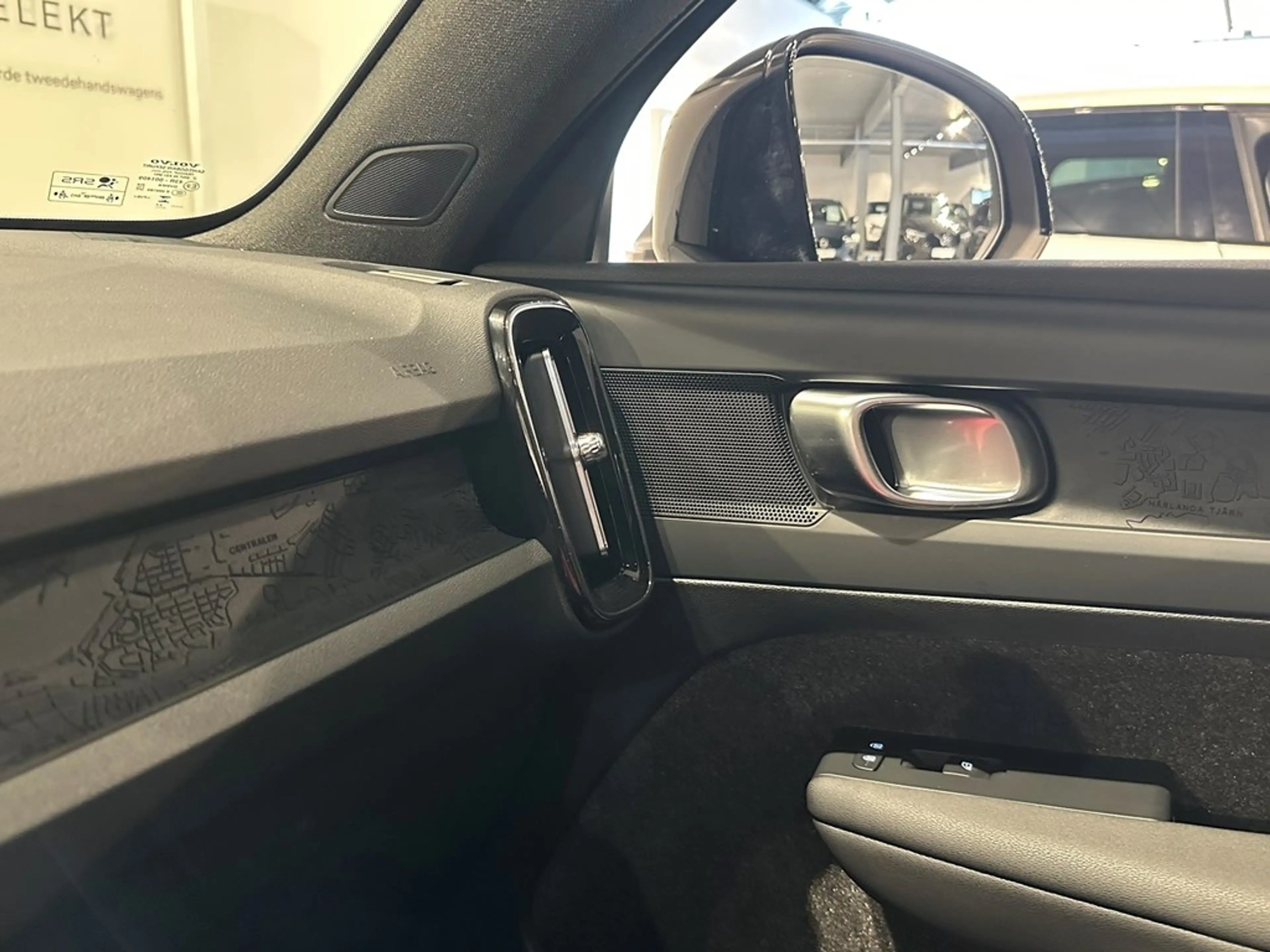 Volvo C40 Recharge + electr trekhaak — photo 7