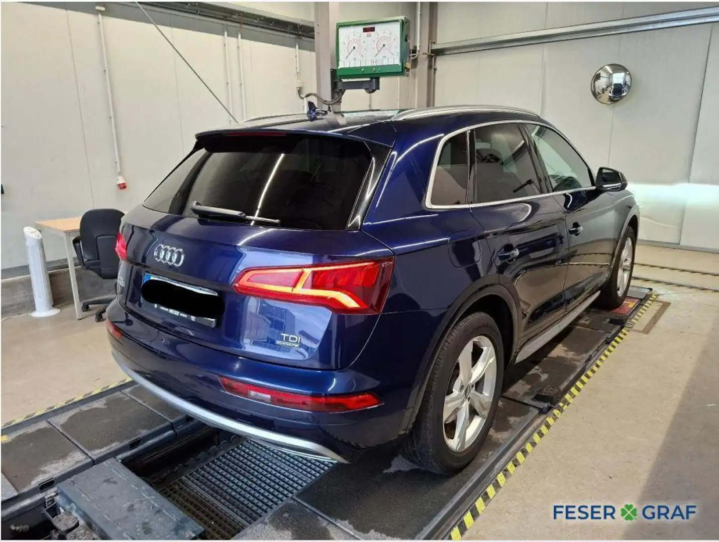 Audi Q5 sport 2.0 TDI quattro LED/NAVI/SHZ/LUFT Blauw - 2