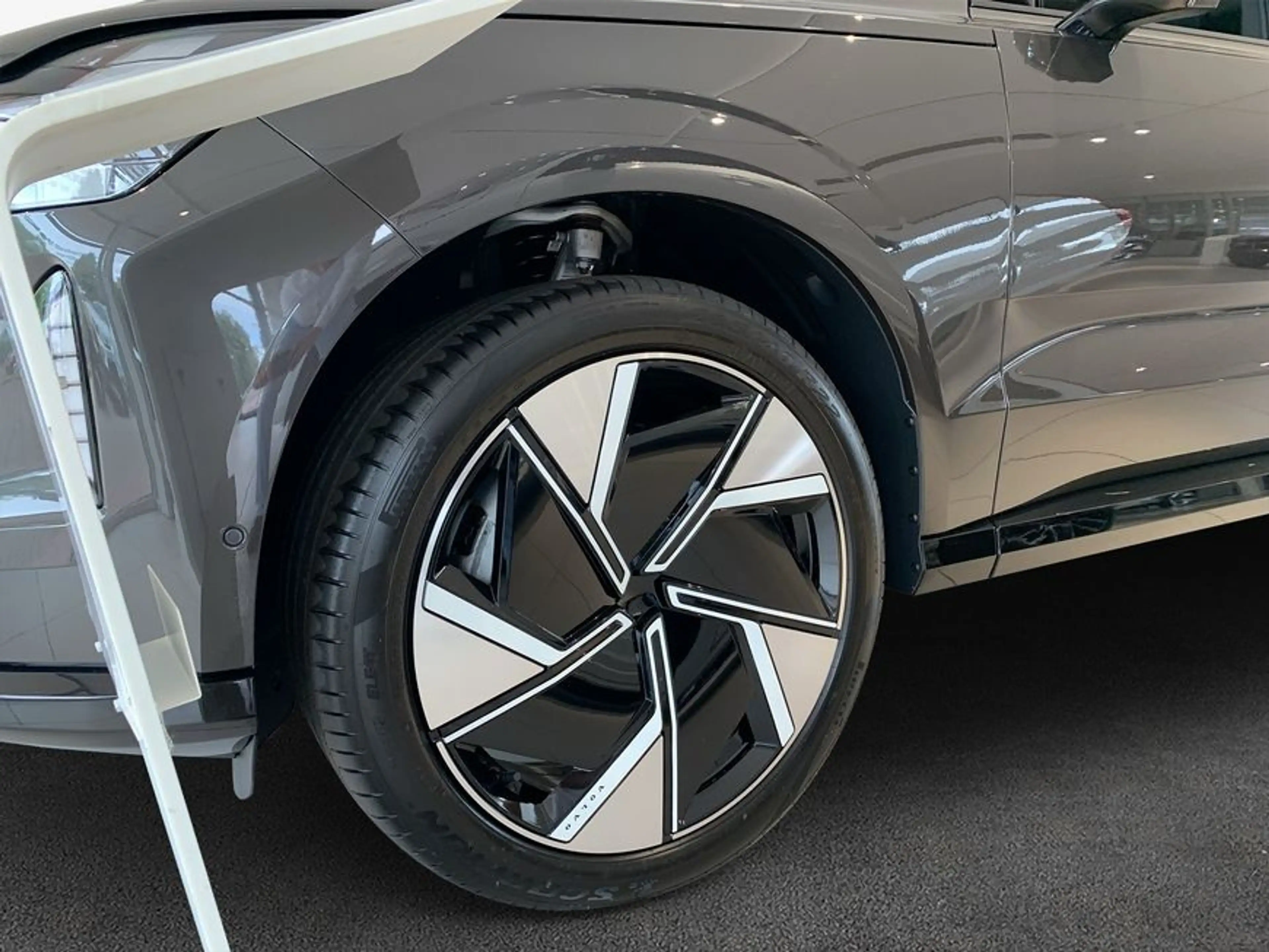 Volvo EX90 Twin Performance AWD Ultra (7-Sitzer) 380 kW, — photo 6