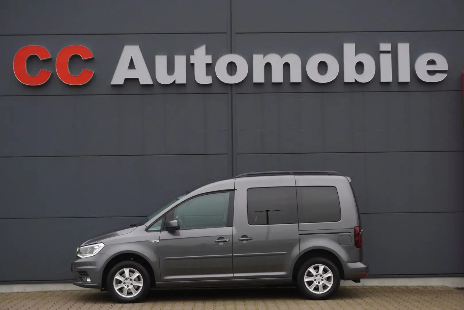 Volkswagen Caddy DSG Comfortline/Rollstuhl/Xenon/Kamera/SH/ Grau - 1