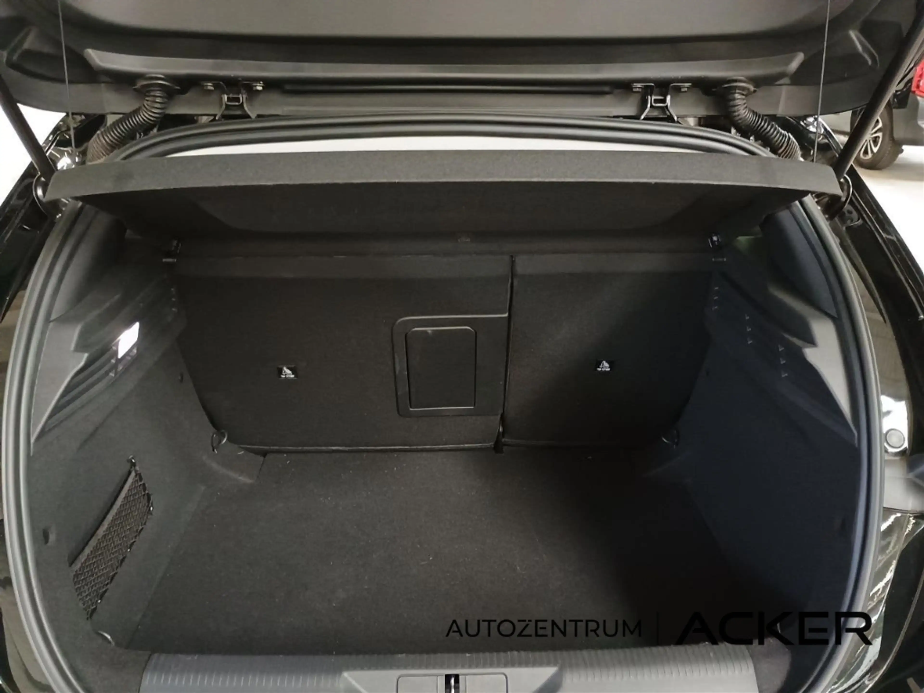 Peugeot 308 Allure 1.2 PureTech RFK/Komfort-Pak -43%* — photo 10