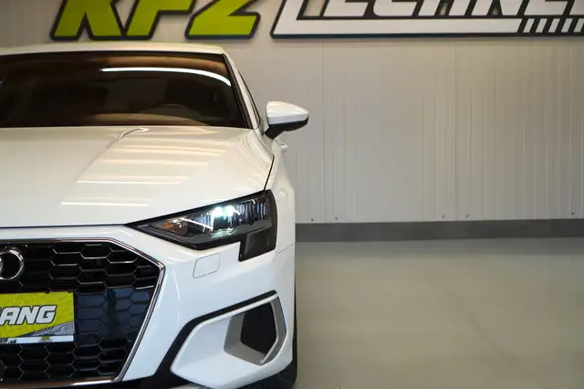 Audi A3 view 8