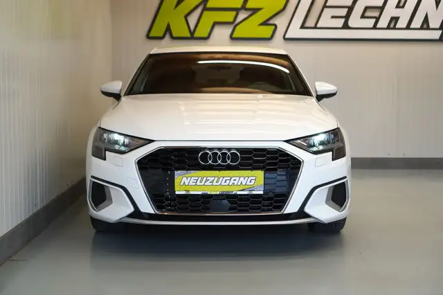 Audi A3 view 7