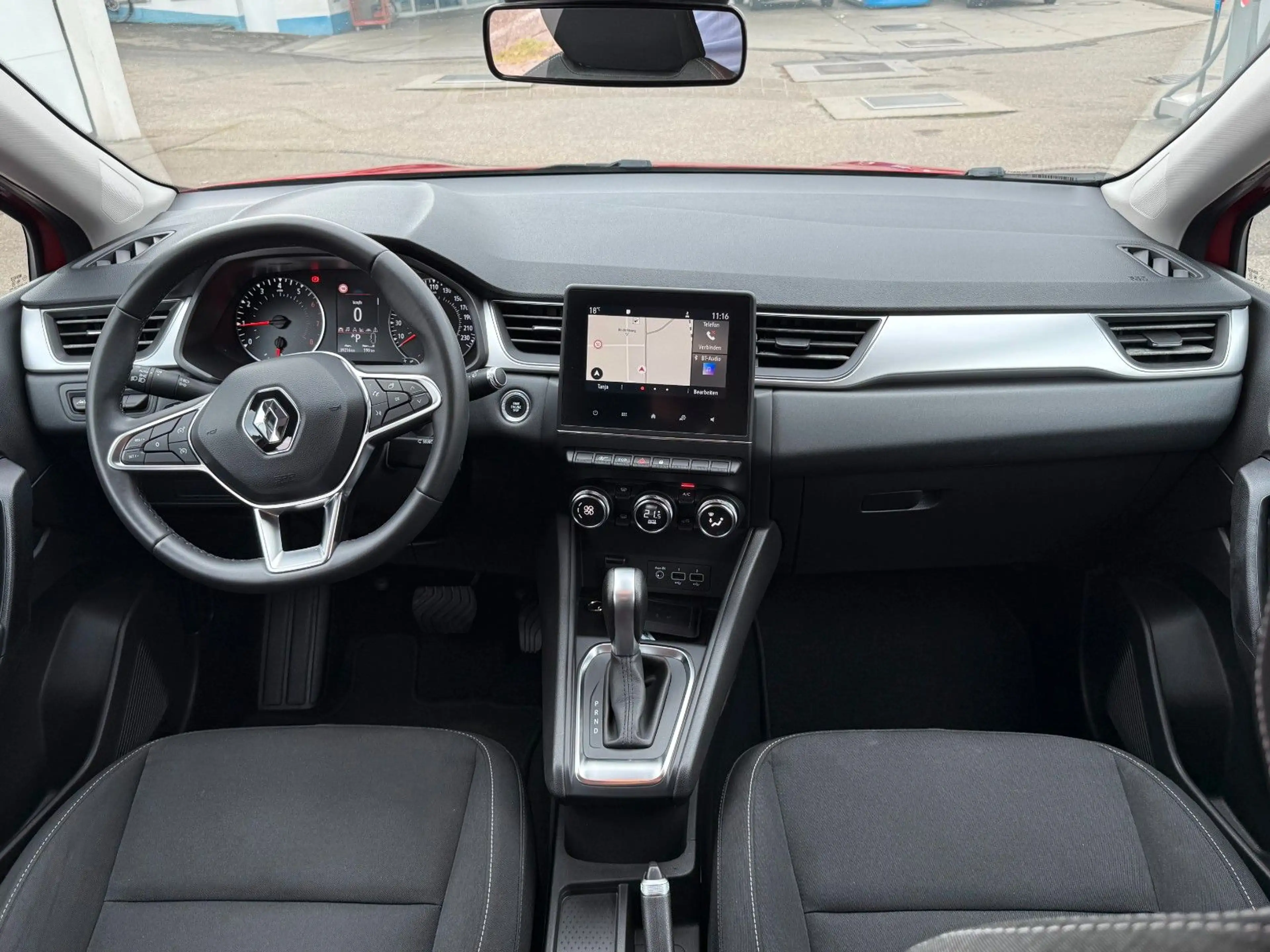 Renault Captur II Experience — photo 12