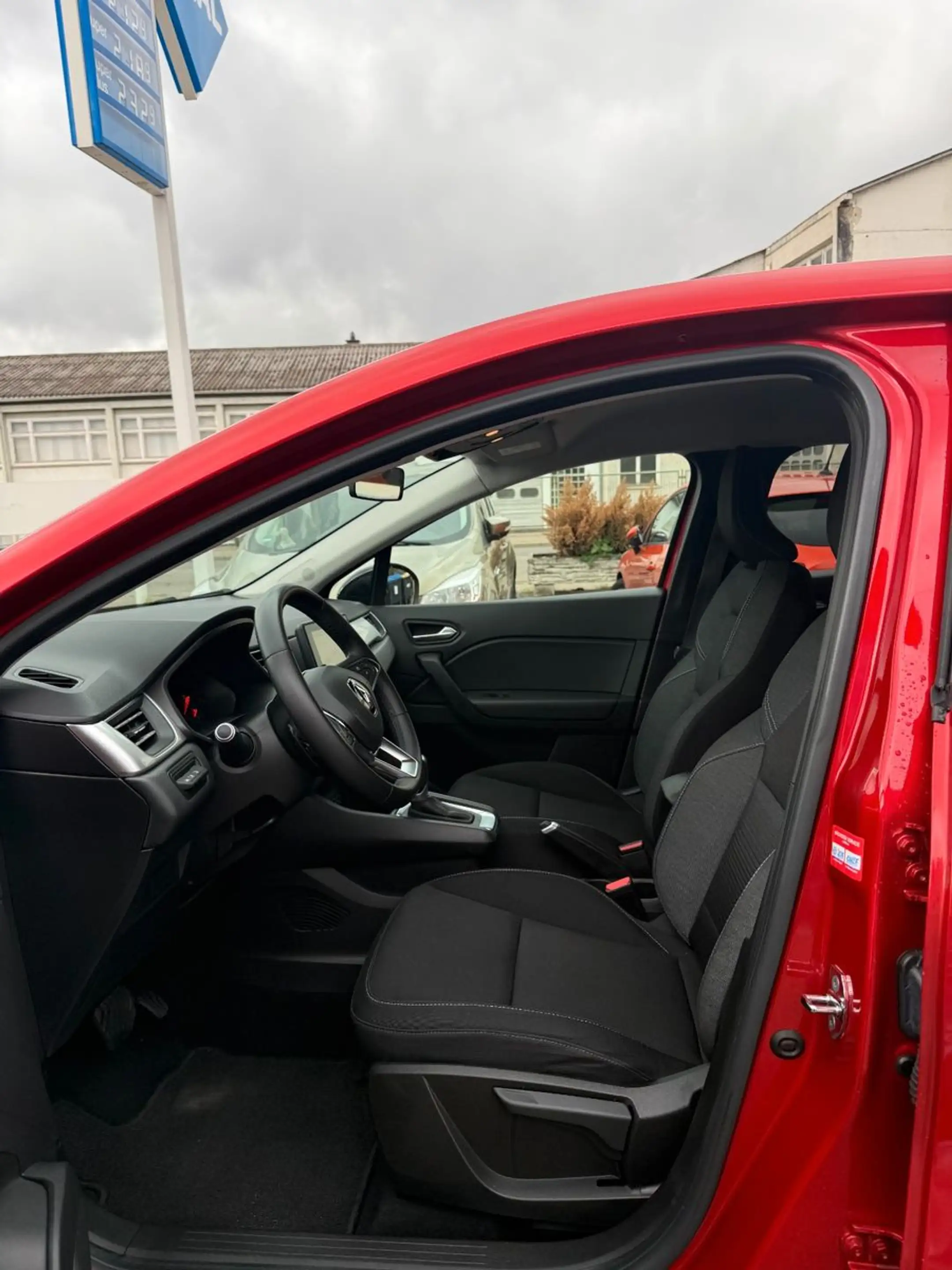 Renault Captur II Experience — photo 7