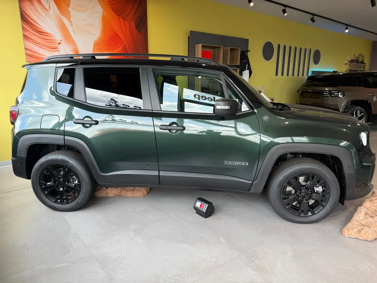 Jeep Renegade Renegade 1.3 Turbo 4xe 240cvPHEV North Star KM0 4