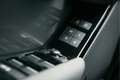Land Rover Range Rover Velar 2.0 P400e R-Dynamic SE | Panoramadak | Meridian So Grijs - thumbnail 24