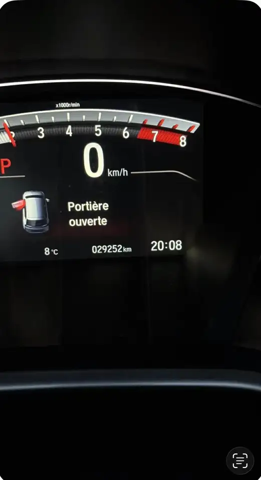 Honda CR-V снимка Honda CR-V
