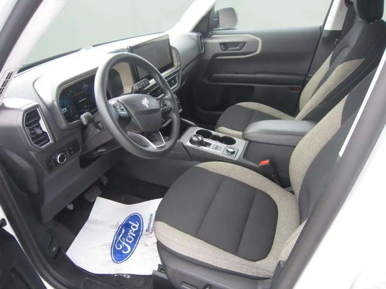 Ford Bronco Sport снимка Ford Bronco Sport