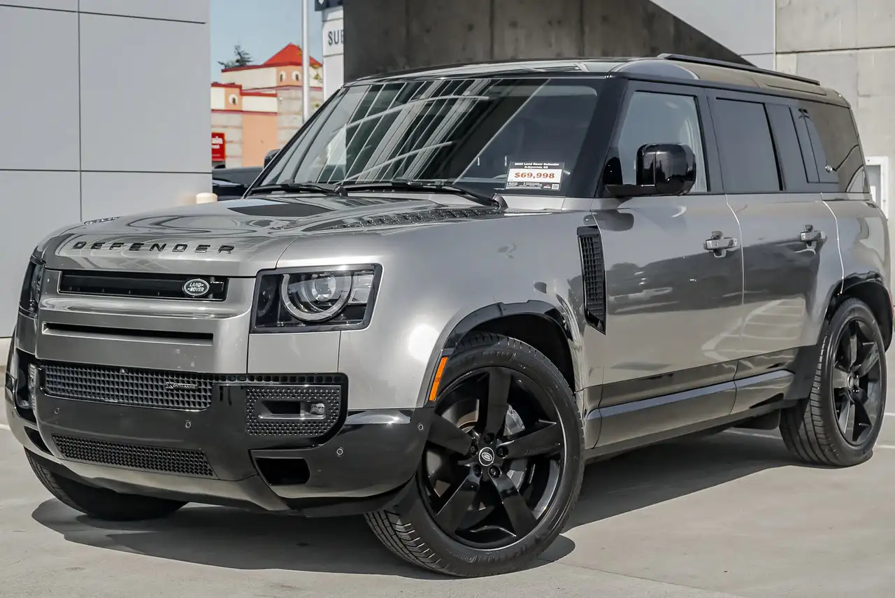 2023 Land Rover Defender