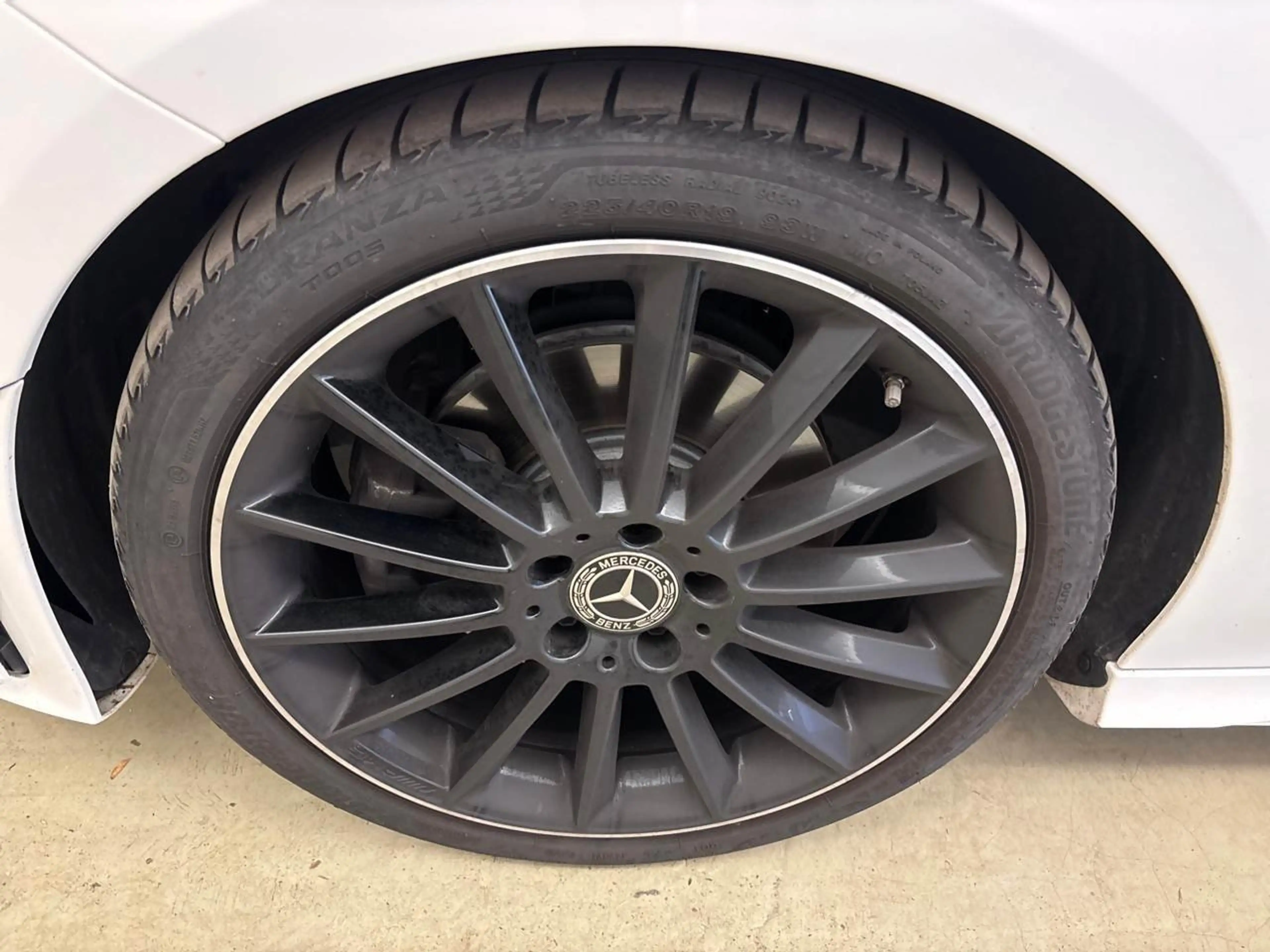 Mercedes-Benz CLA 220 d Shooting Brake  AMG Line Burmester AHK — photo 11