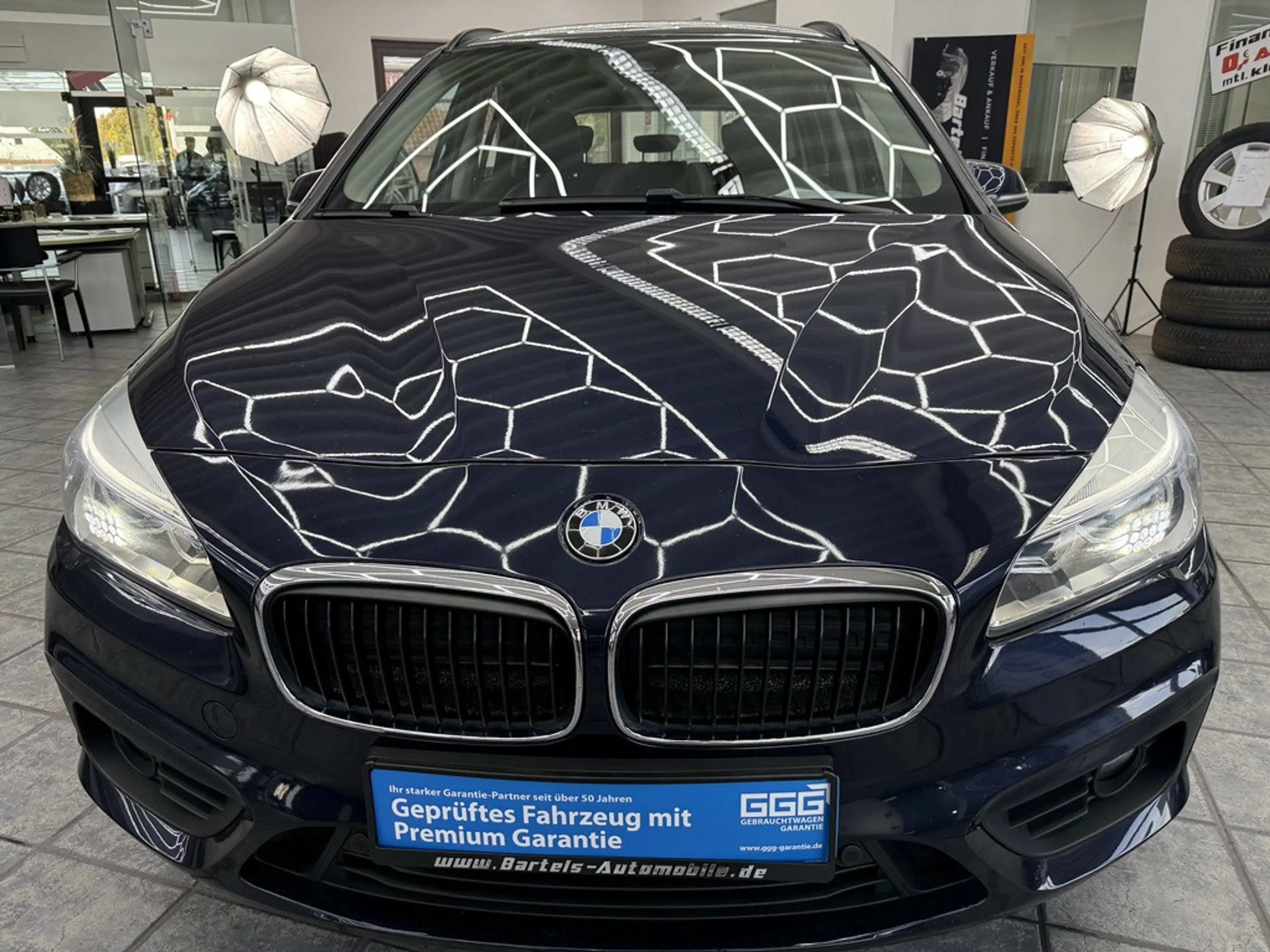 BMW 220 d Advantage, LED, Leder, Navi — photo 8