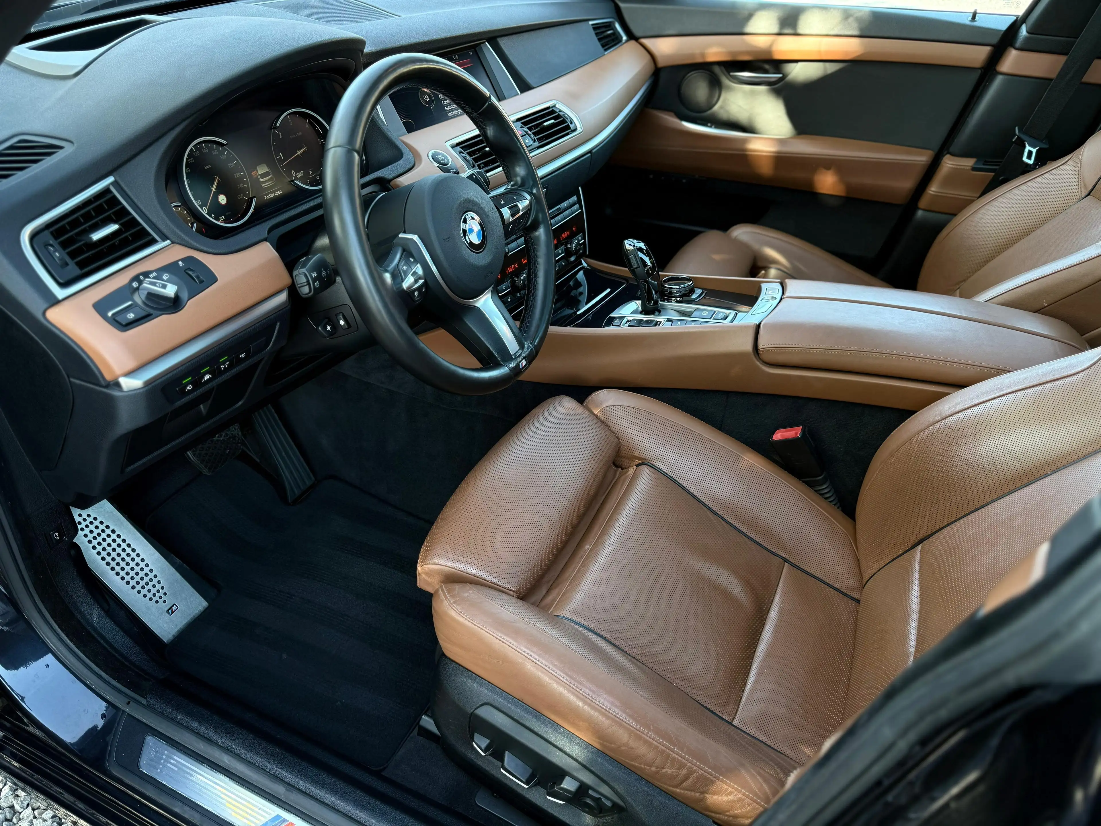 BMW 535 Gran Turismo M-Pack Automaat 313Pk Camera Pano Led — photo 8