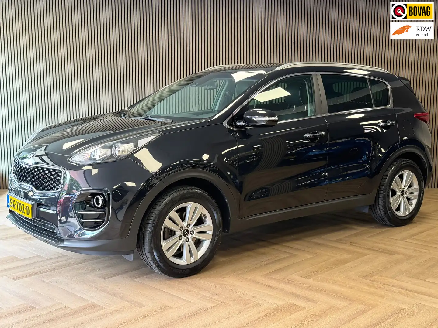 Kia Sportage 1.6 GDI Design Edition NAVIGATIE CAMERA CRUISE APP Zwart - 1