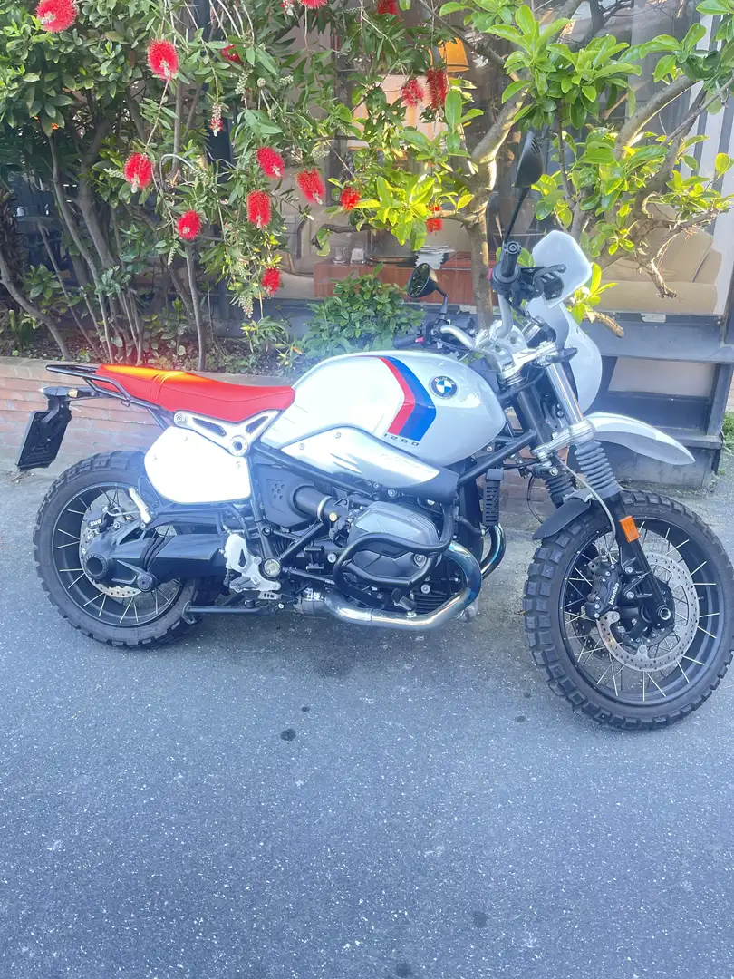 BMW R nineT urban gs White - 1