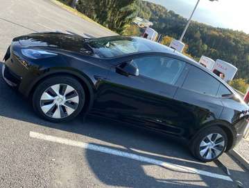 Model Y Long Range AWD 75kWh