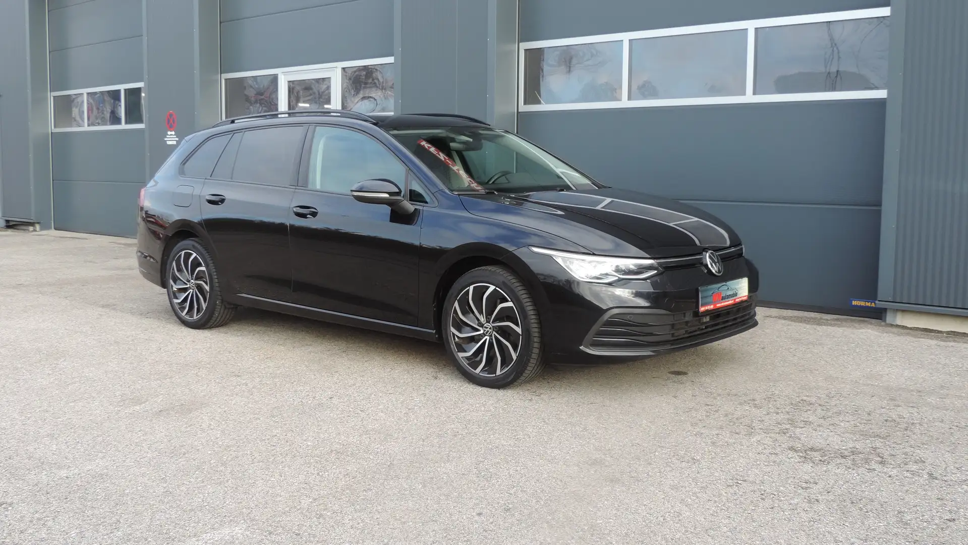 Volkswagen Golf Variant 2,0 TDI Life / 1. Besitz / Noir - 1