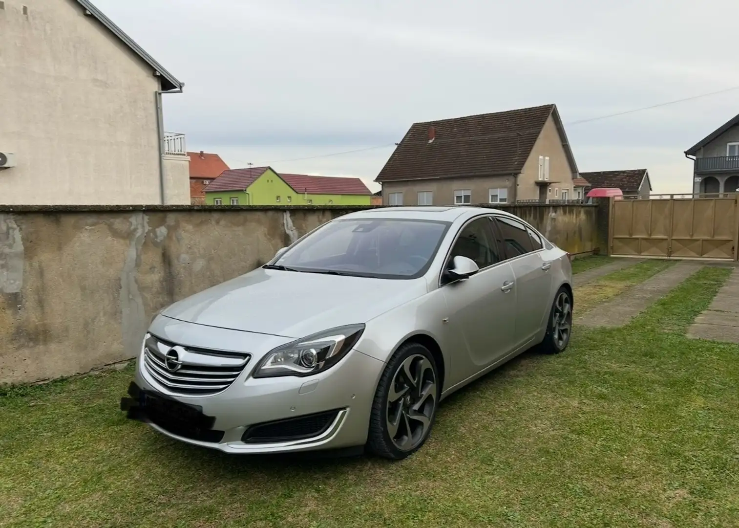 Opel Insignia Insignia 2.0 CDTI ecoFLEX Start/Stop Edition Silber - 1