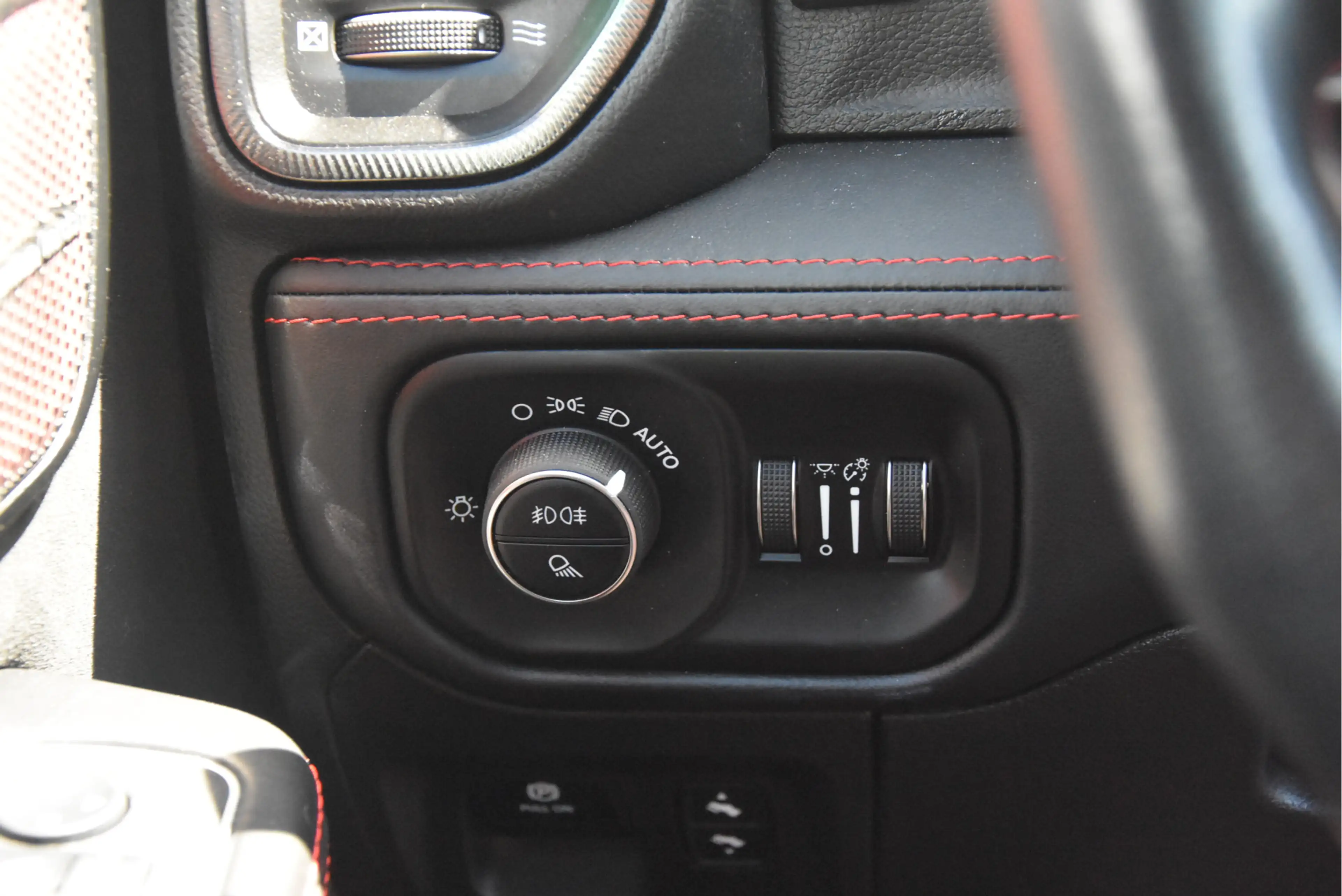 Dodge RAM 1500 6.2 V8 4x4 Crew Cab TRX | 22 inch | LPG — photo 13