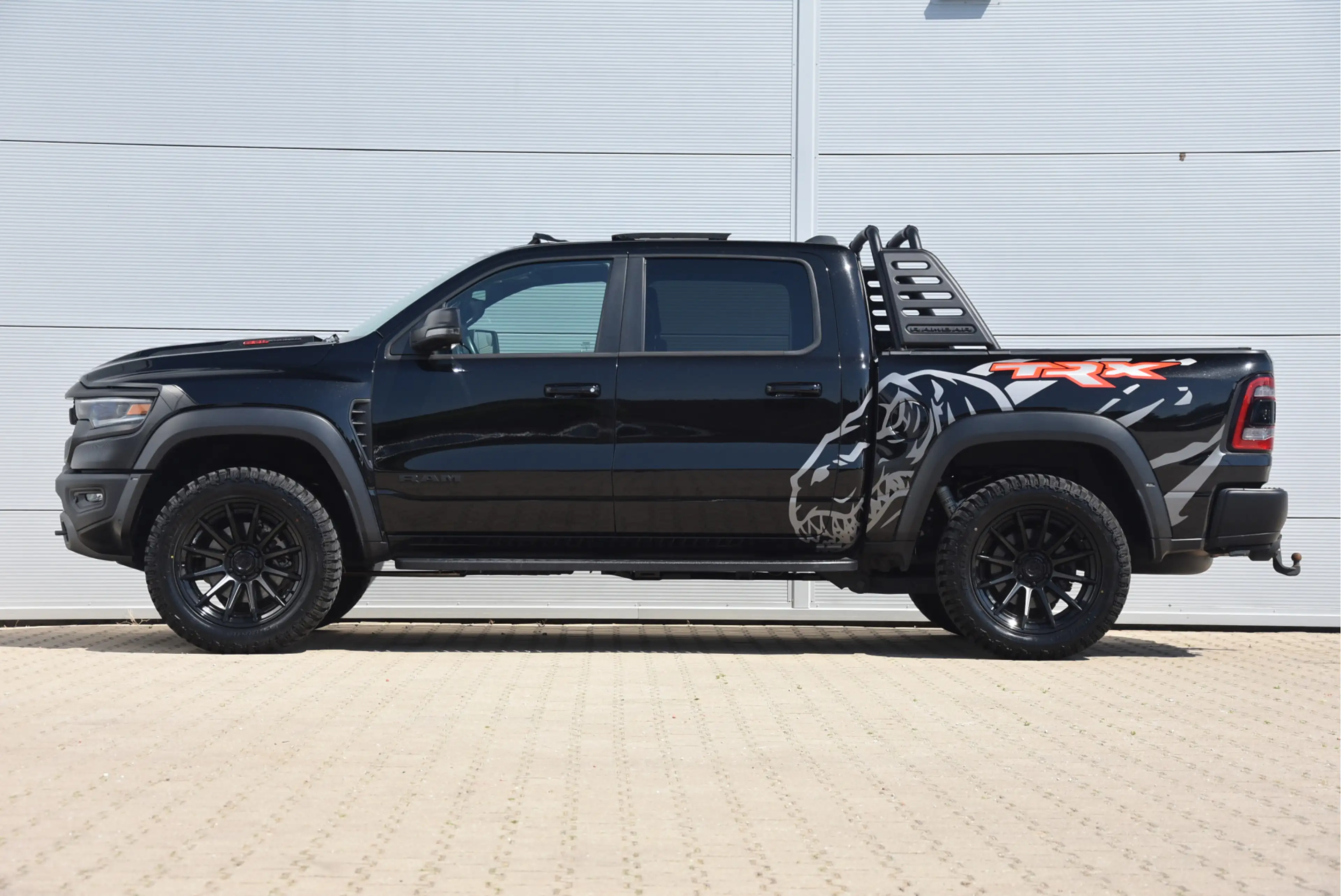 Dodge RAM 1500 6.2 V8 4x4 Crew Cab TRX | 22 inch | LPG — photo 4