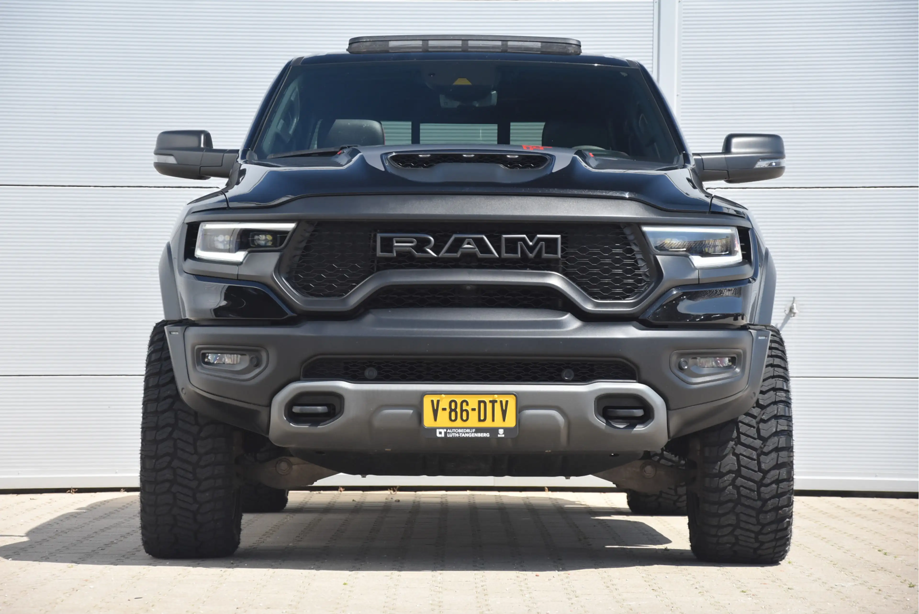 Dodge RAM 1500 6.2 V8 4x4 Crew Cab TRX | 22 inch | LPG — photo 5