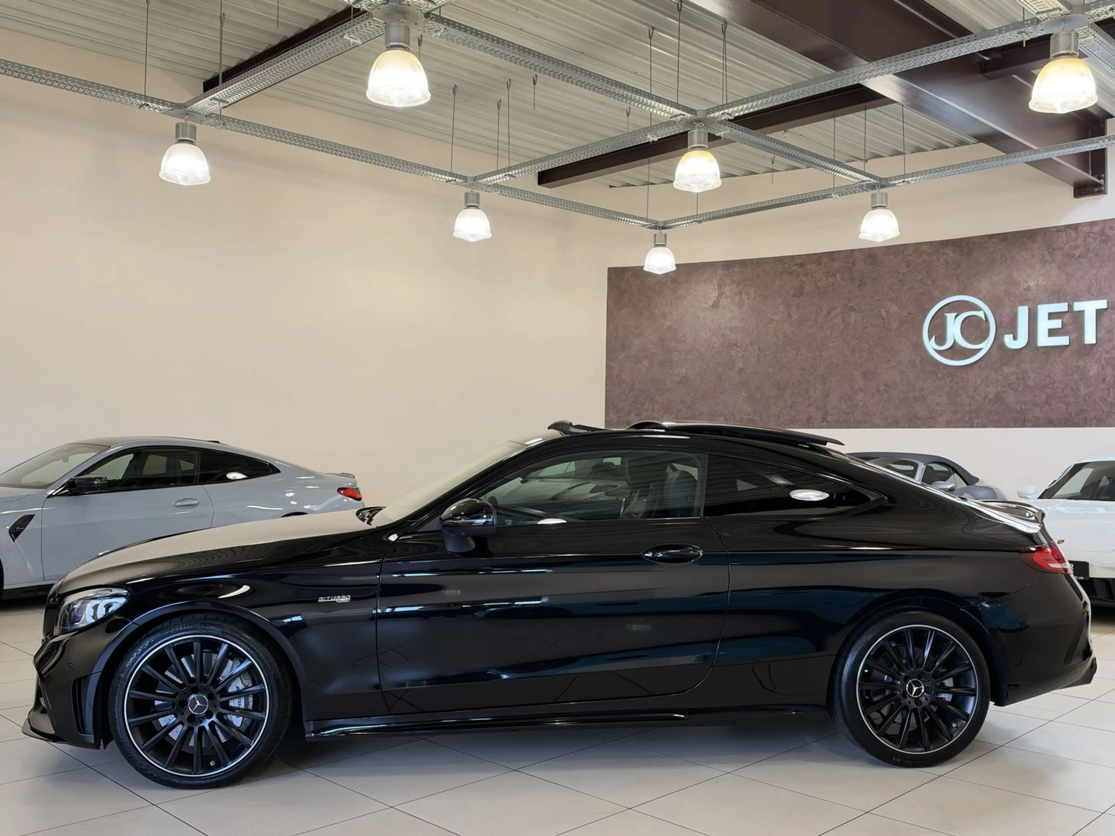 Mercedes-Benz C 43 AMG Coupe 4M *Perf AGA-Burmester-360°-19"* — photo 3