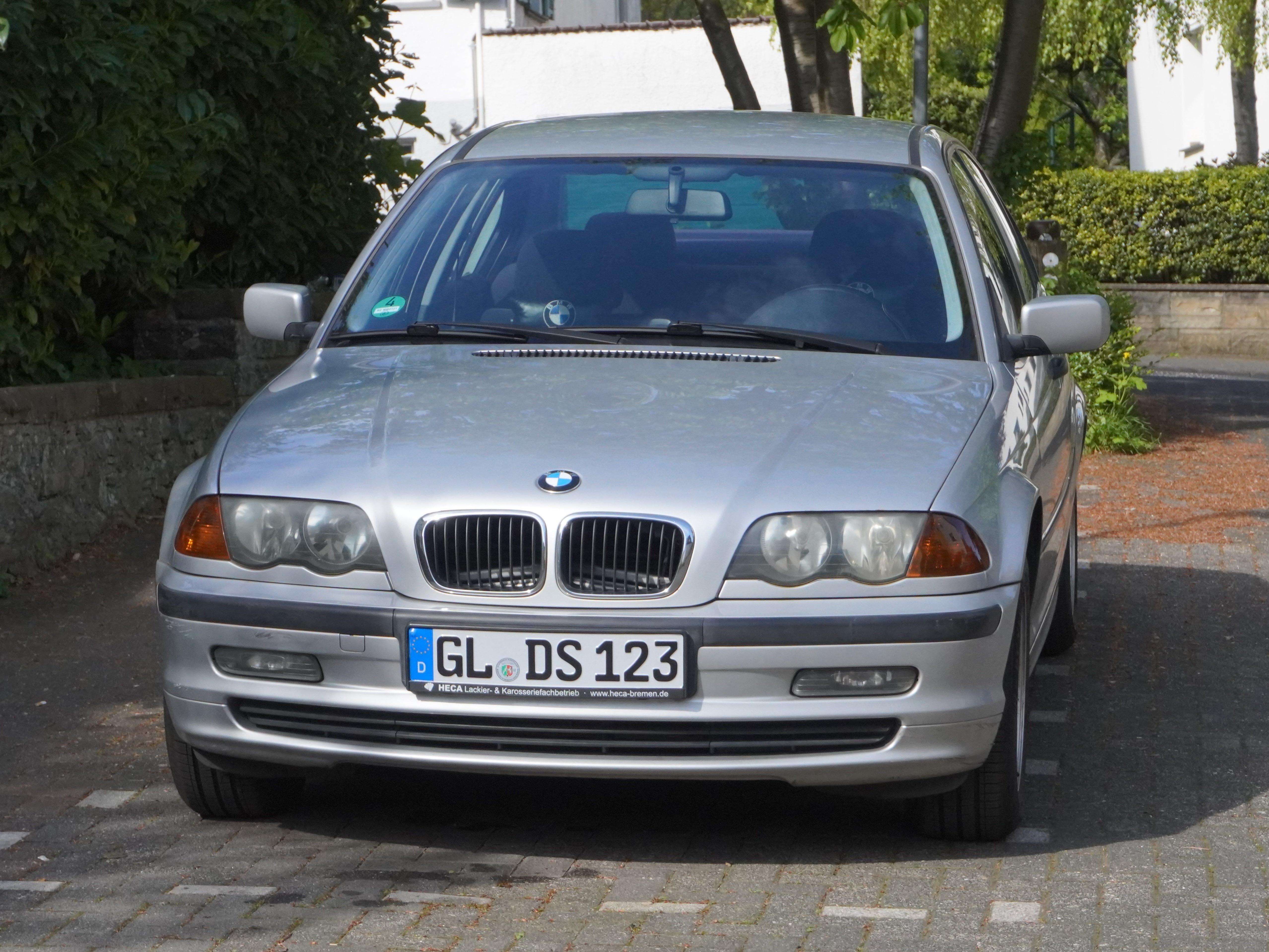 Second hand Bmw 3 Series 