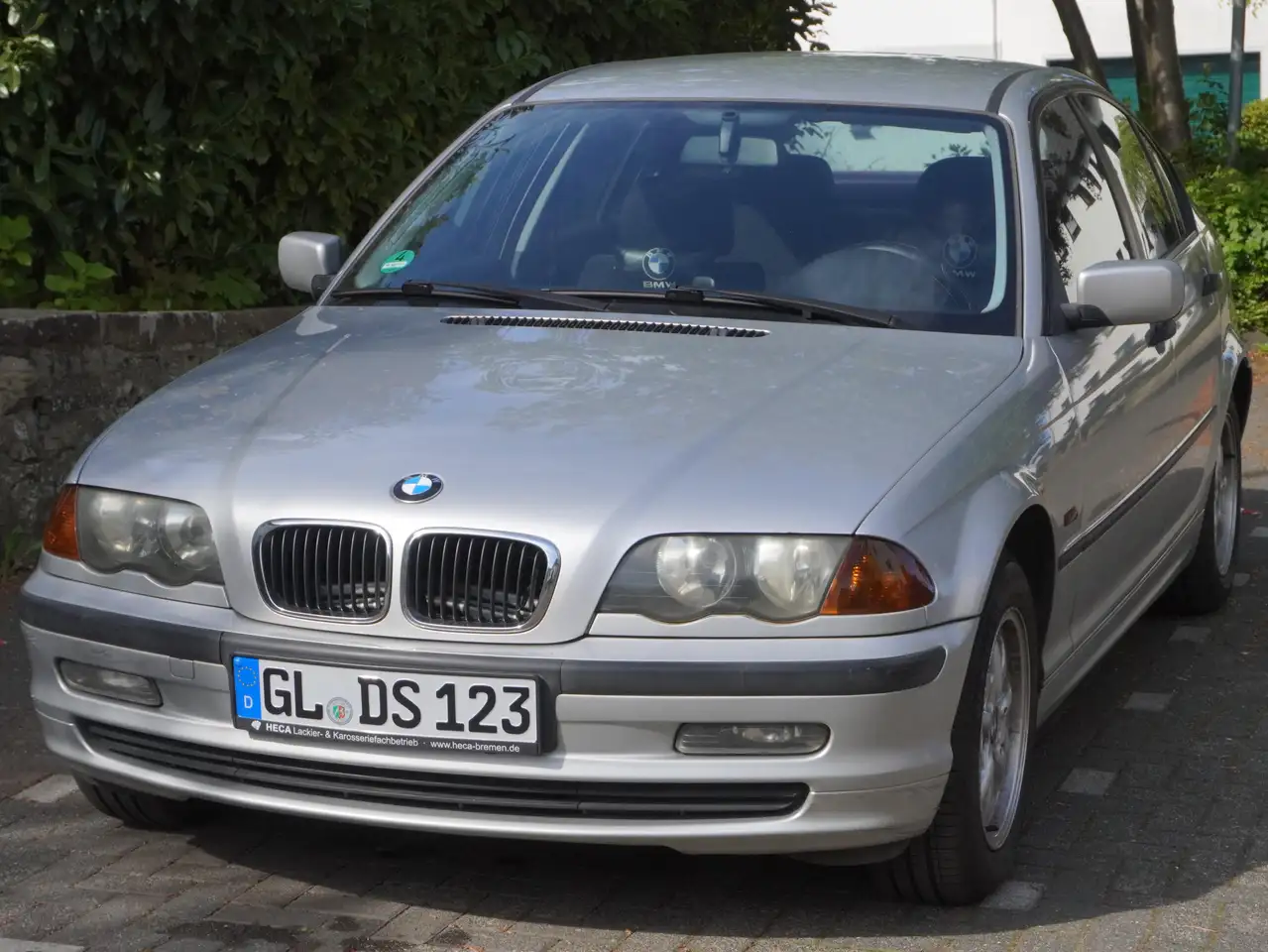 BMW 318i, foto 10