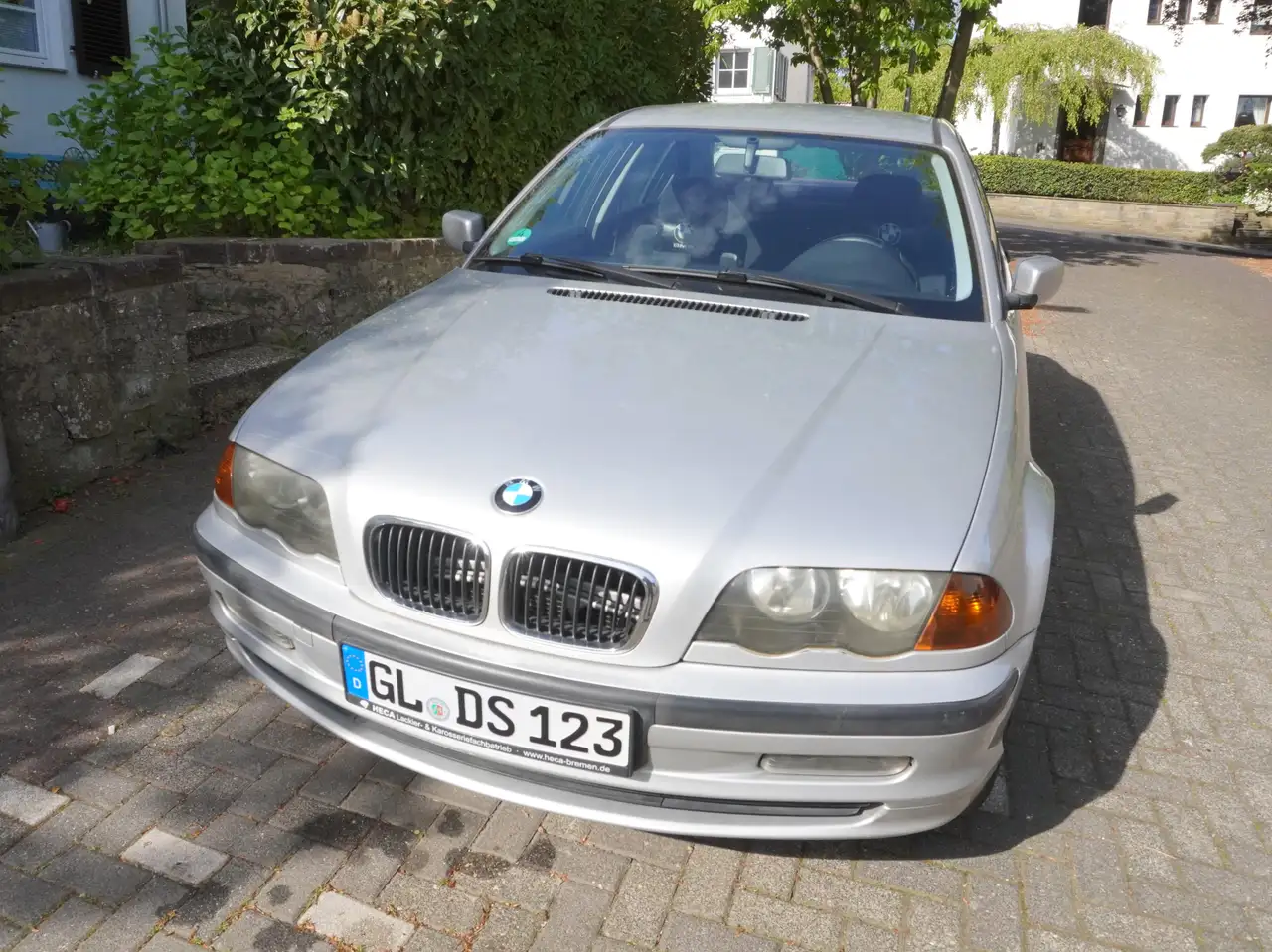 BMW 318i, foto 3