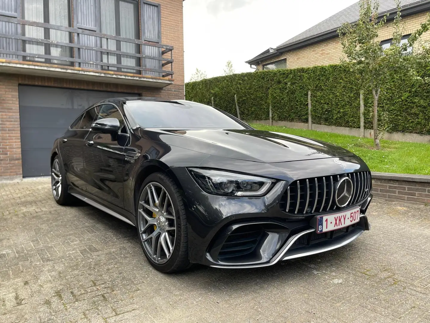Mercedes-Benz AMG GT 63 S 4-Matic+ Grijs - 1