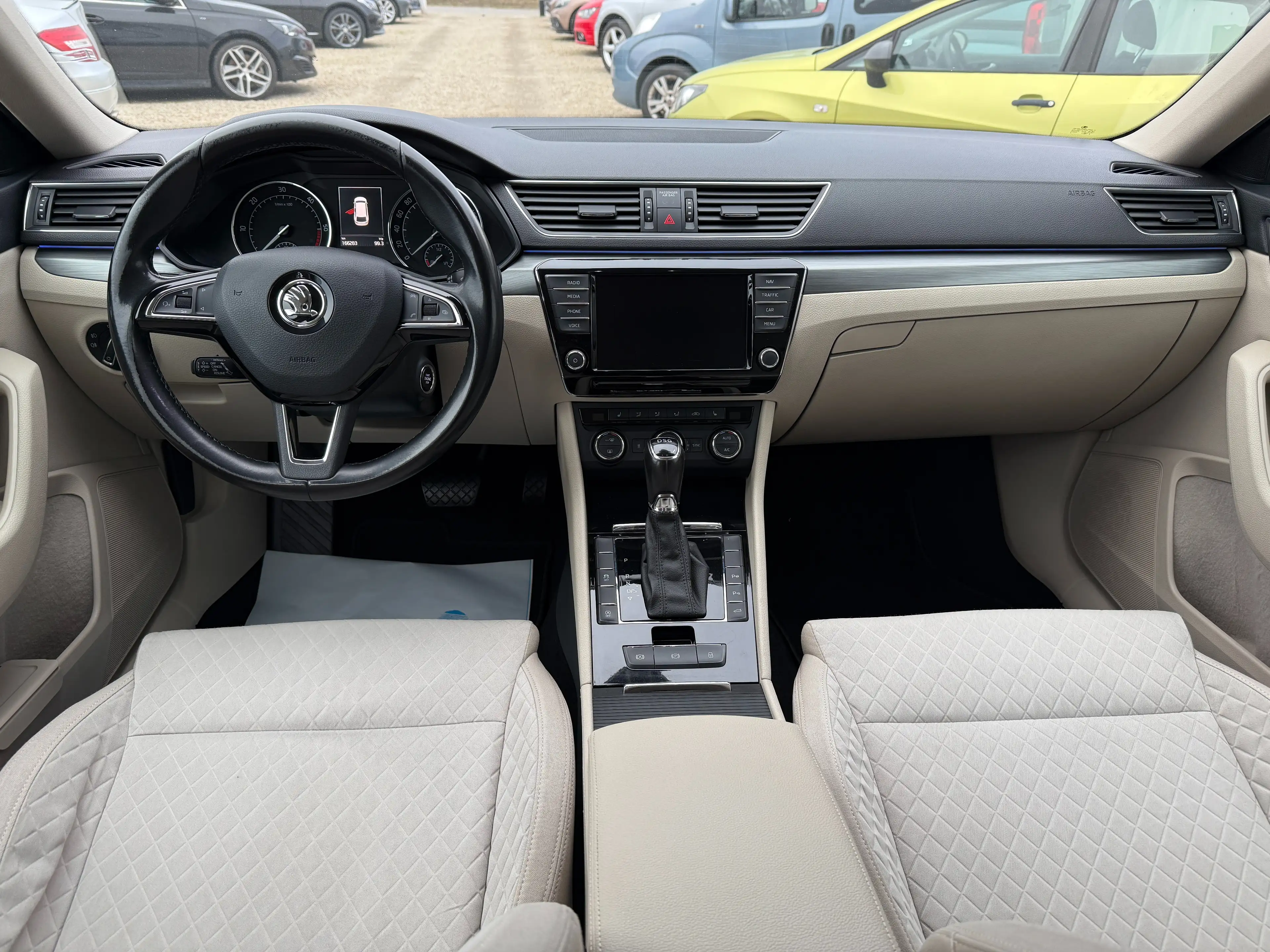 Skoda Superb Style 2.0 TDI DSG — photo 7