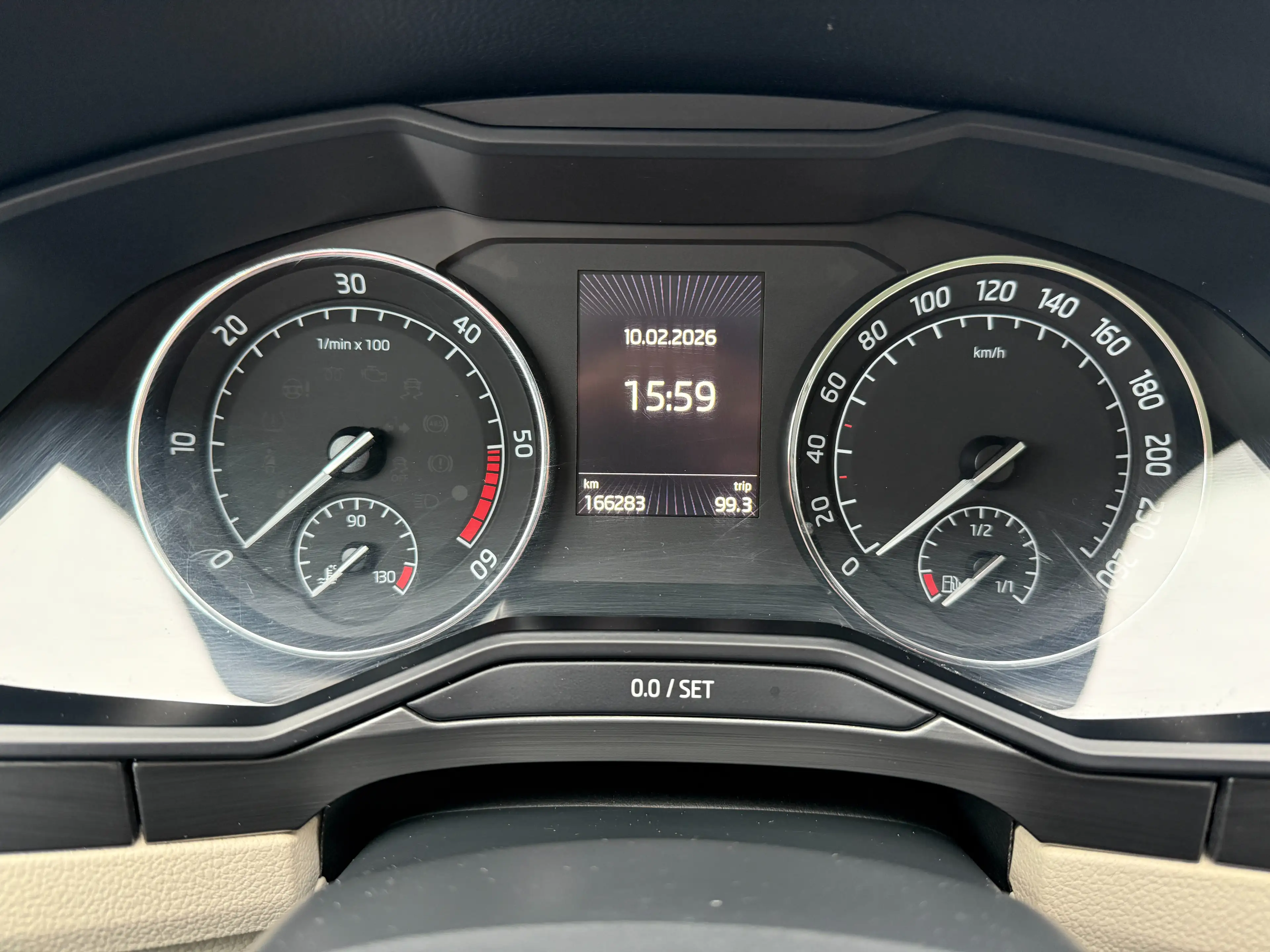 Skoda Superb Style 2.0 TDI DSG — photo 8