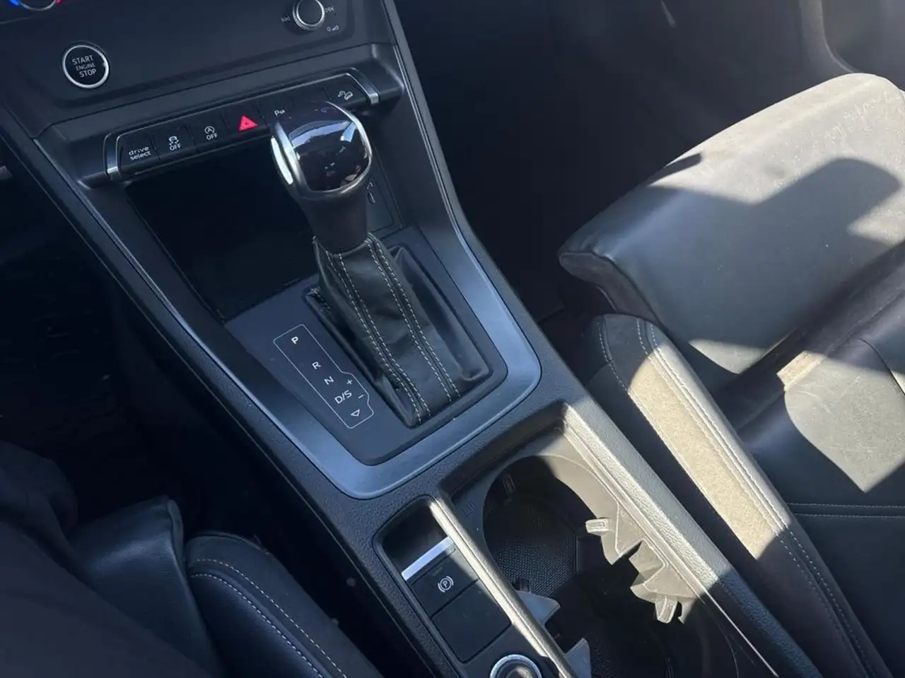 Audi Q3 снимка Audi Q3