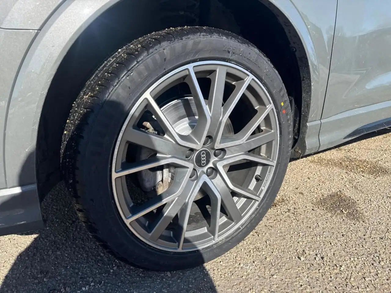 Audi Q3 снимка Audi Q3