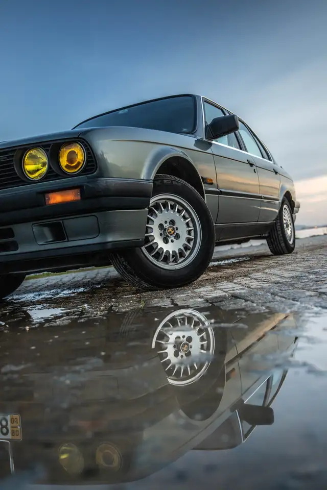 BMW 324 td, foto 8