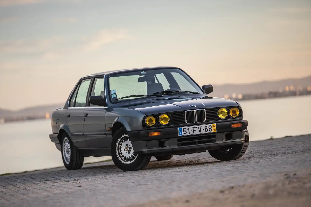 BMW 324 td, foto 10